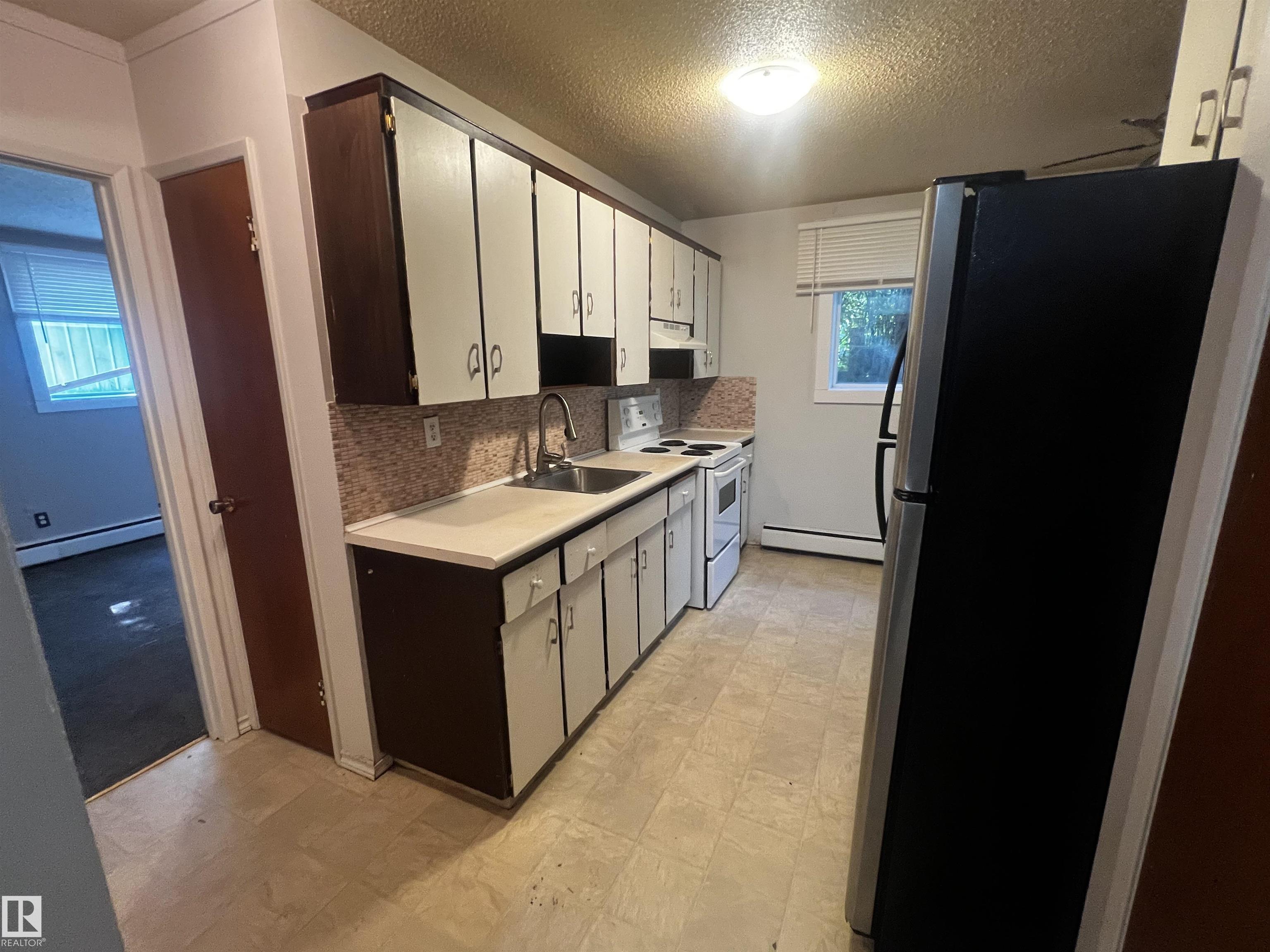 Photo 13 at 12719 118 Street NW, Calder, Edmonton