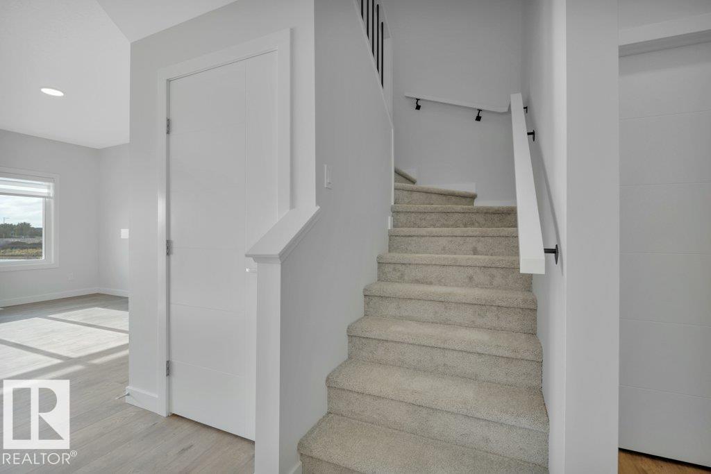 Photo 21 at 18643 19 Avenue NW, River's Edge, Edmonton
