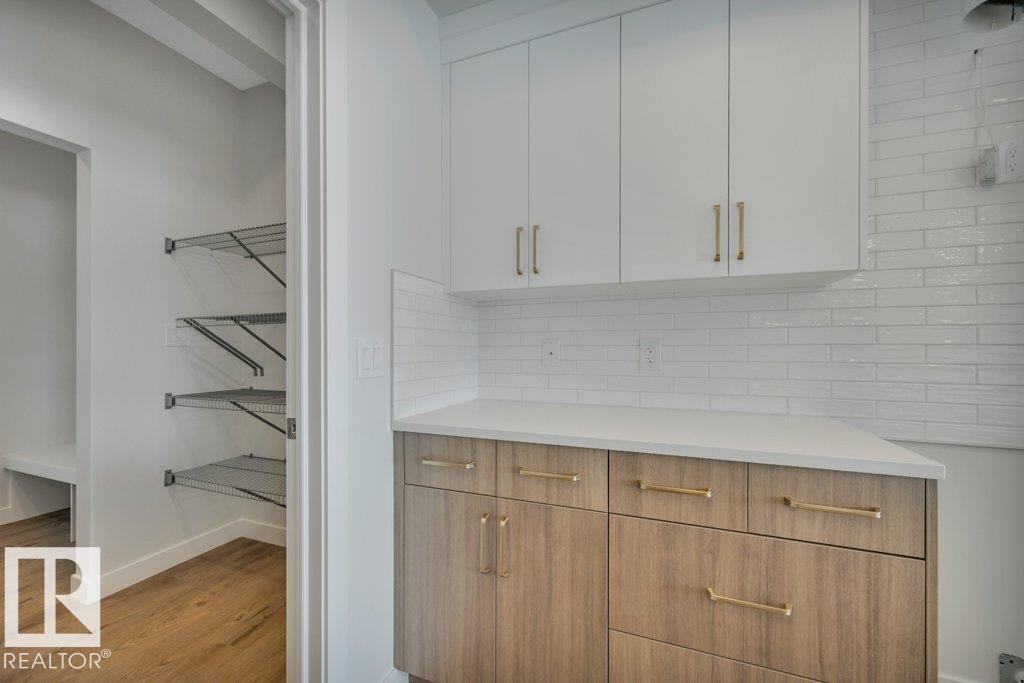 Photo 8 at 18643 19 Avenue NW, River's Edge, Edmonton
