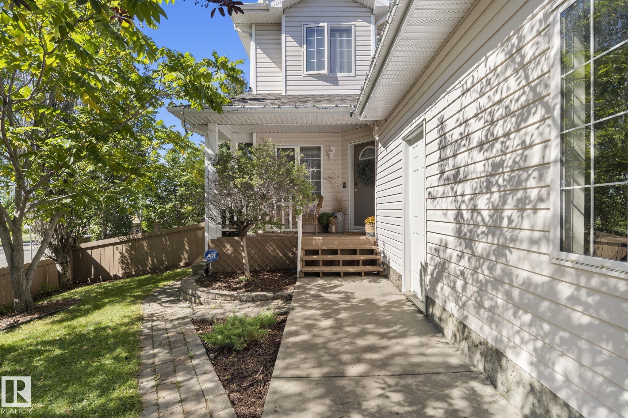 Listing photo thumbnail