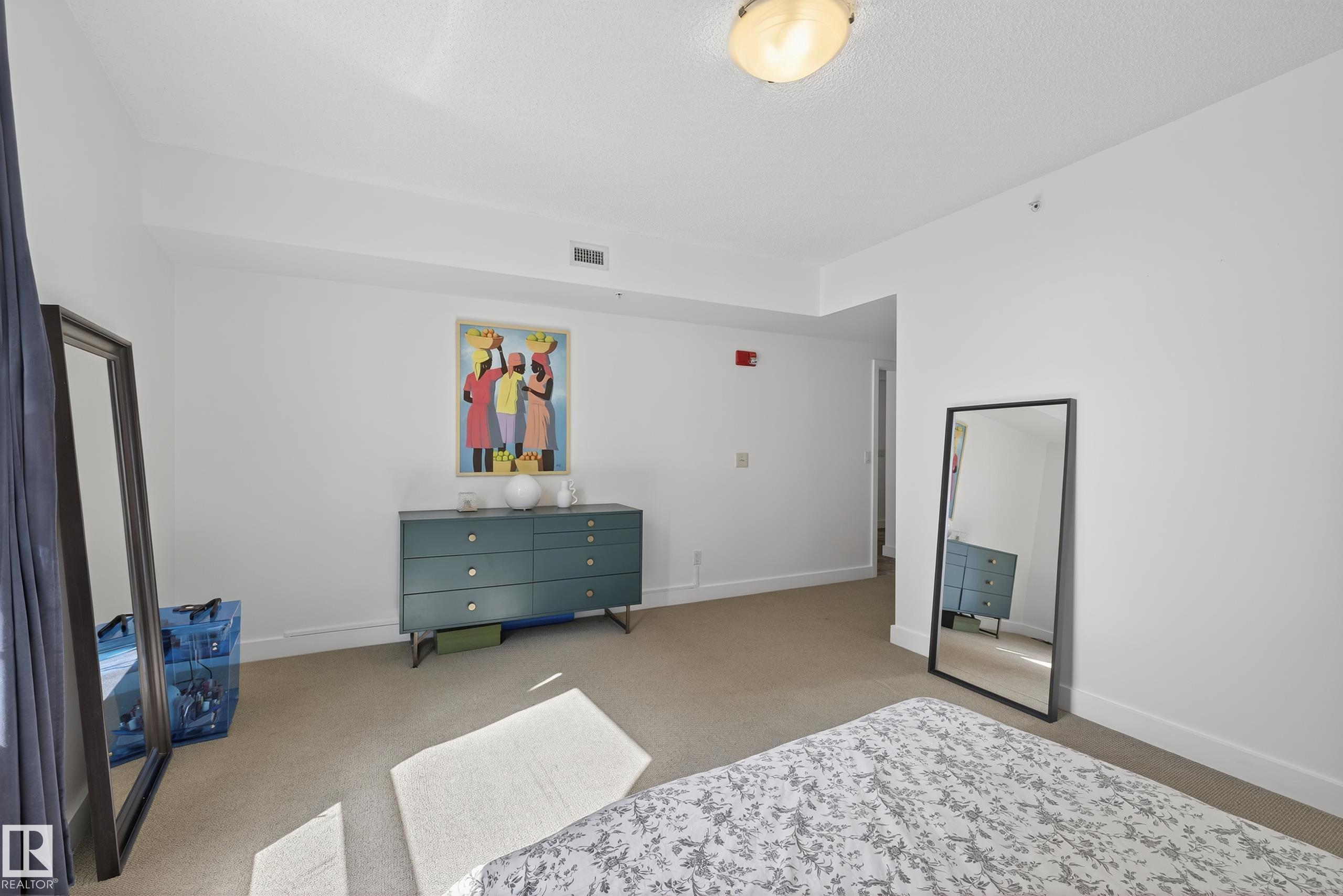 Photo 18 at 701 - 10028 119 Street NW, Wîhkwêntôwin, Edmonton