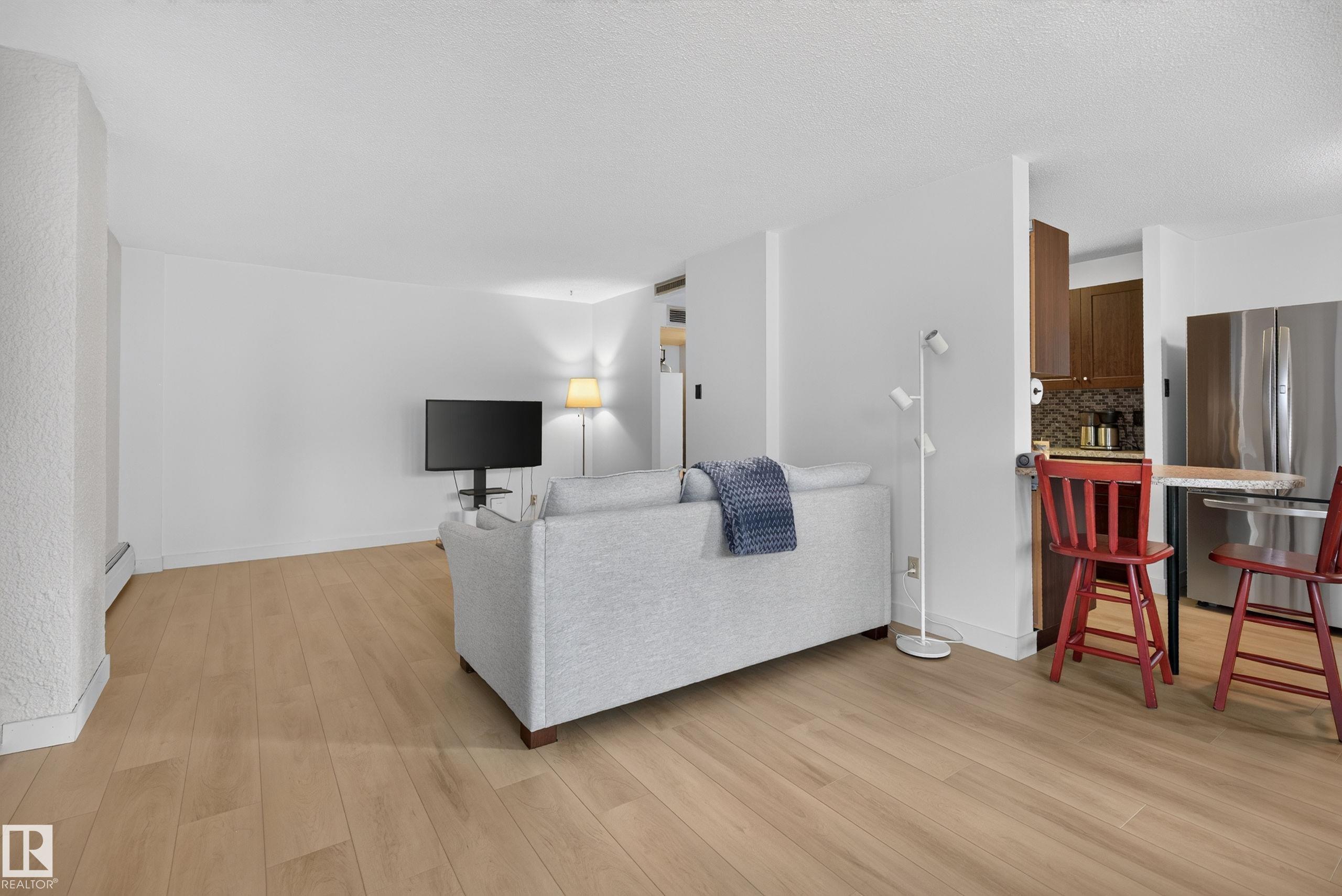 Photo 14 at 105 - 10160 115 Street NW, Wîhkwêntôwin, Edmonton