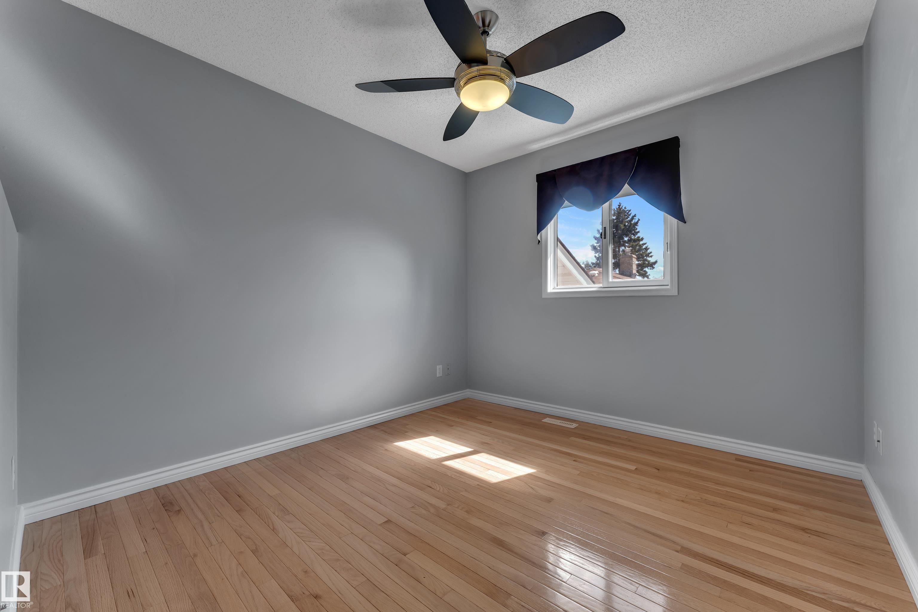 Photo 15 at 9722 157 Street NW, Glenwood, Edmonton