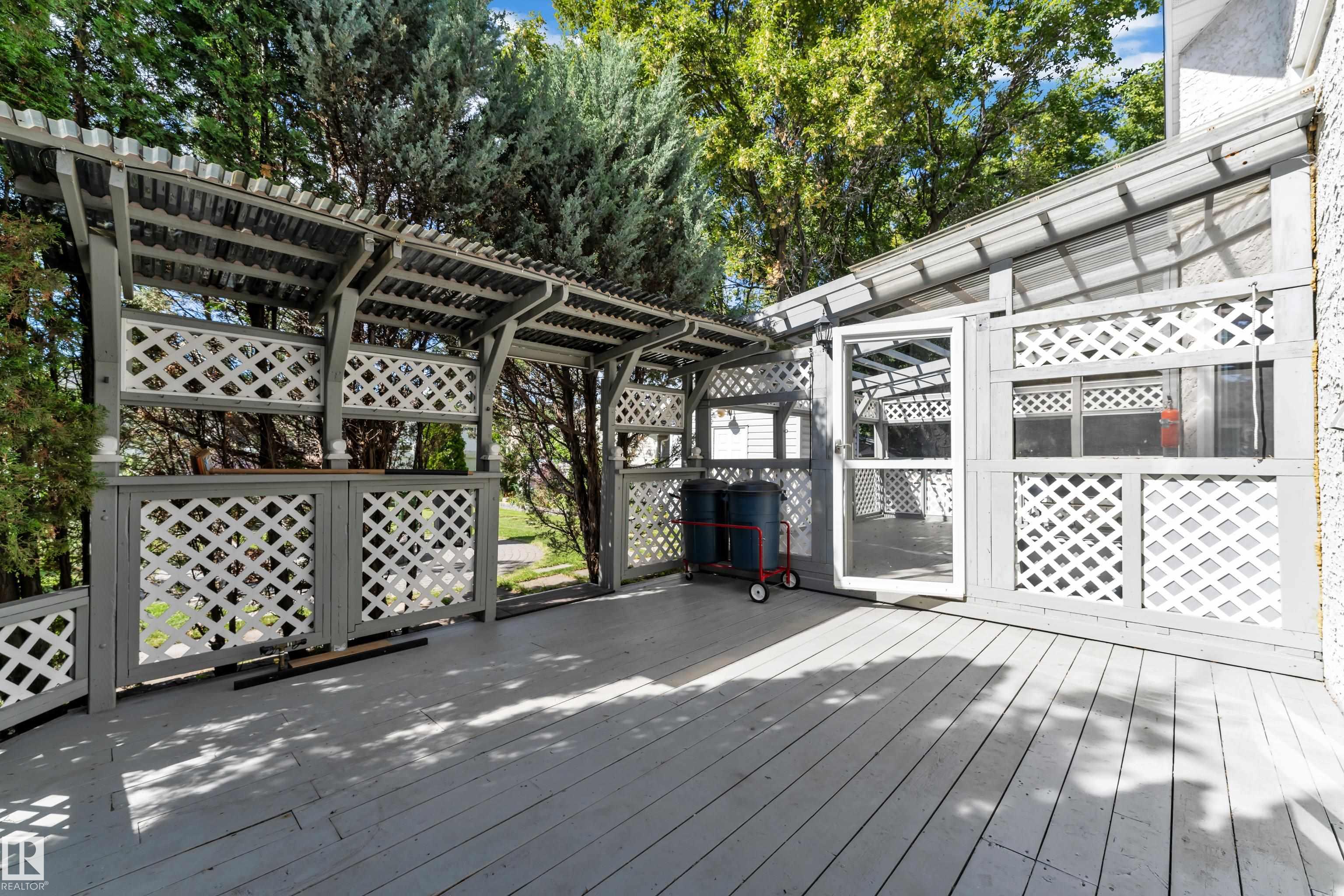 Photo 38 at 9722 157 Street NW, Glenwood, Edmonton