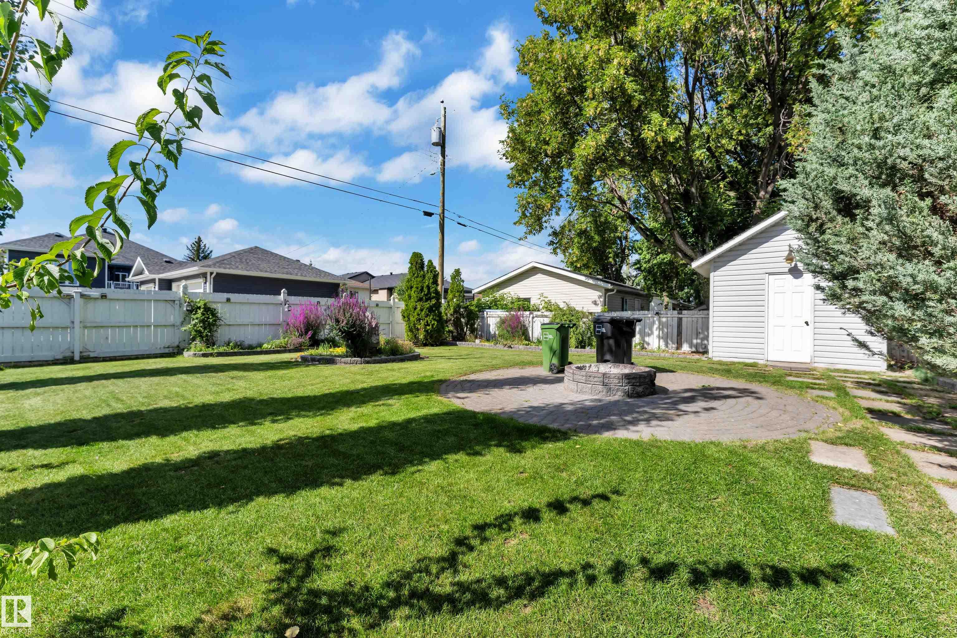 Photo 40 at 9722 157 Street NW, Glenwood, Edmonton