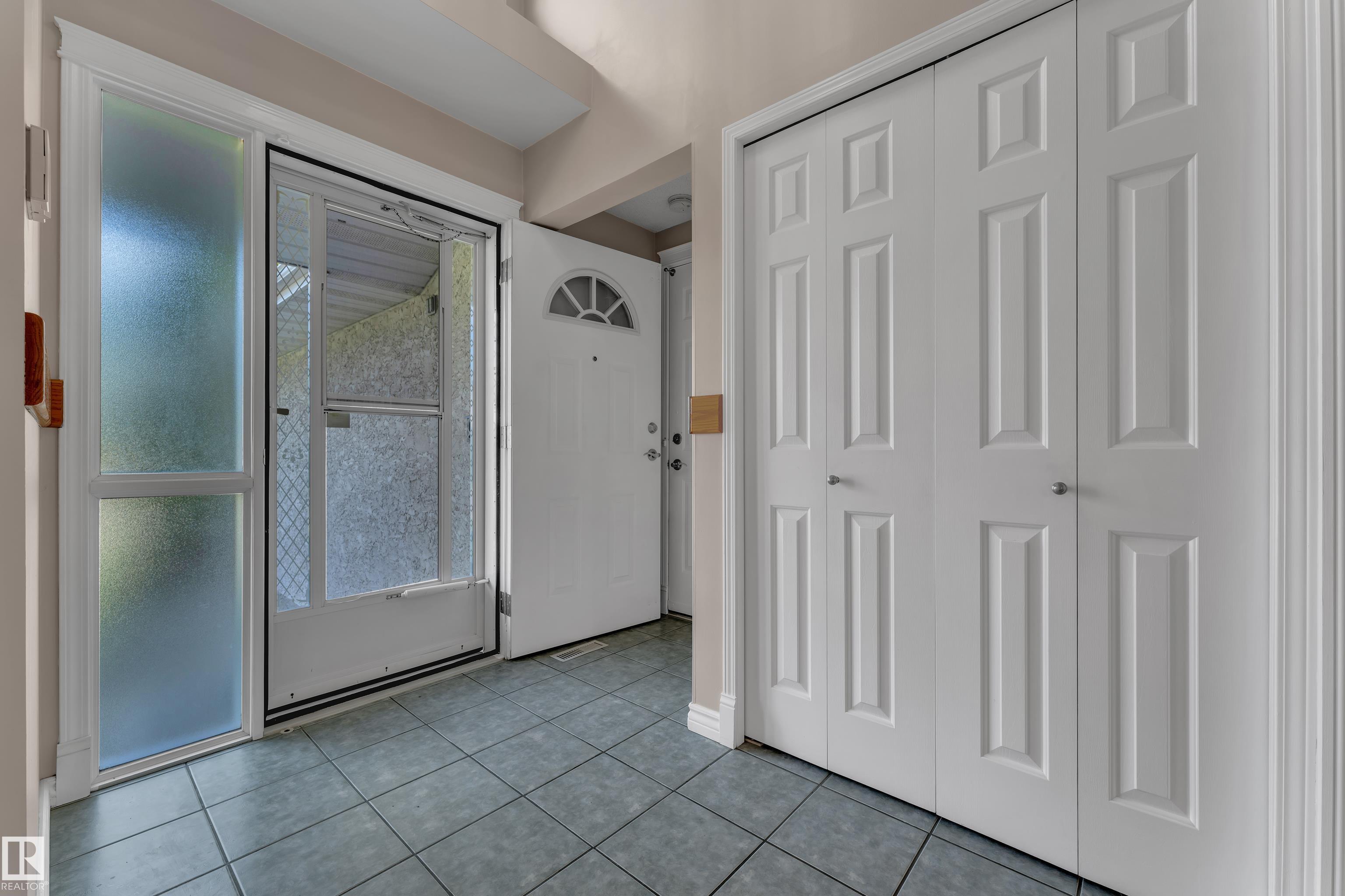 Photo 9 at 9722 157 Street NW, Glenwood, Edmonton