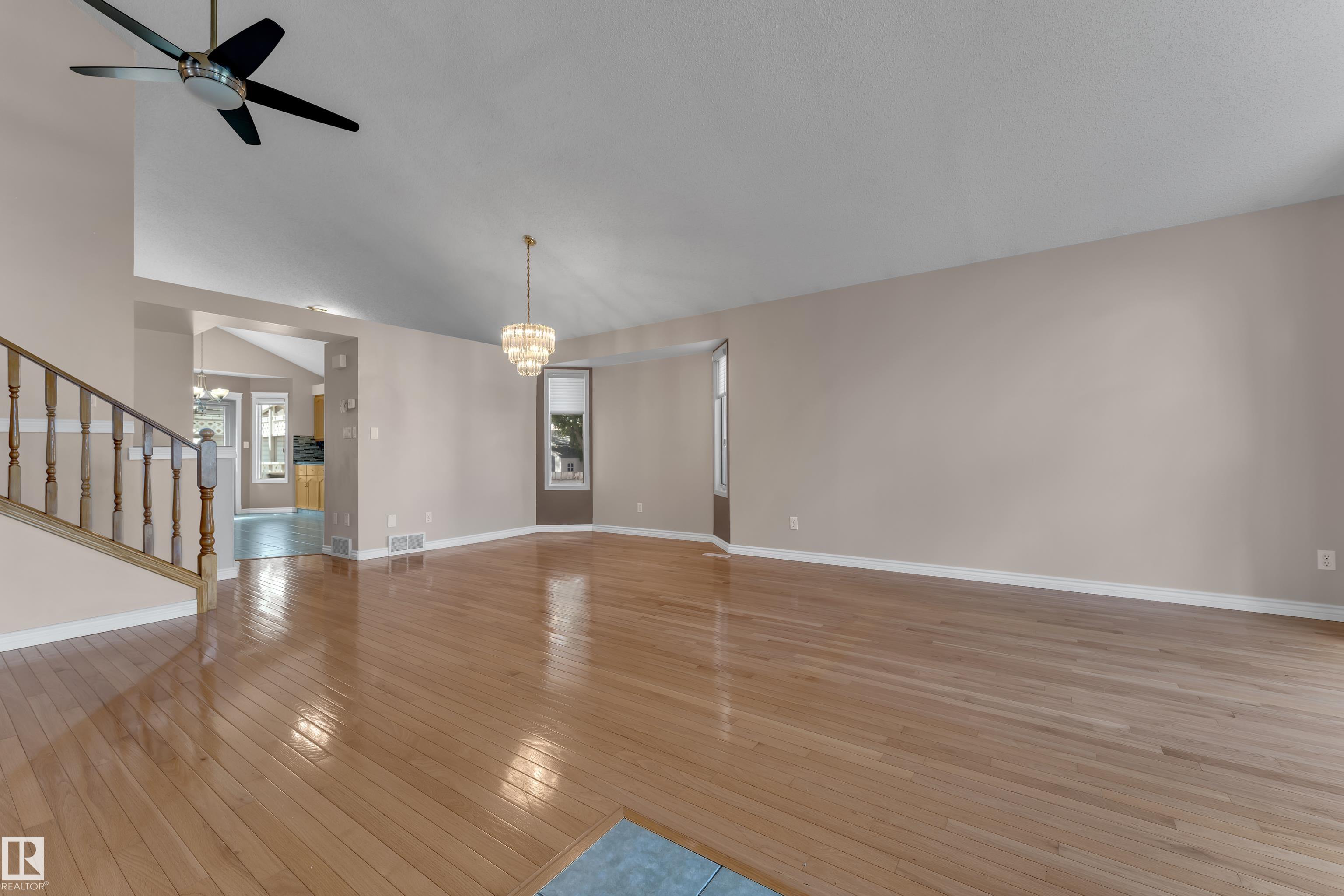 Photo 10 at 9722 157 Street NW, Glenwood, Edmonton