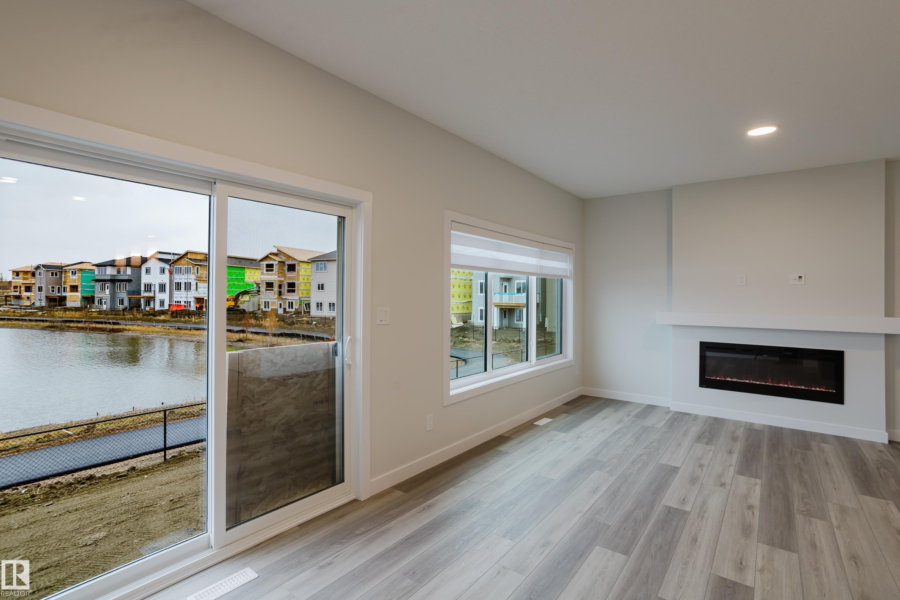 Photo 11 at 18647 19 Avenue NW, River's Edge, Edmonton