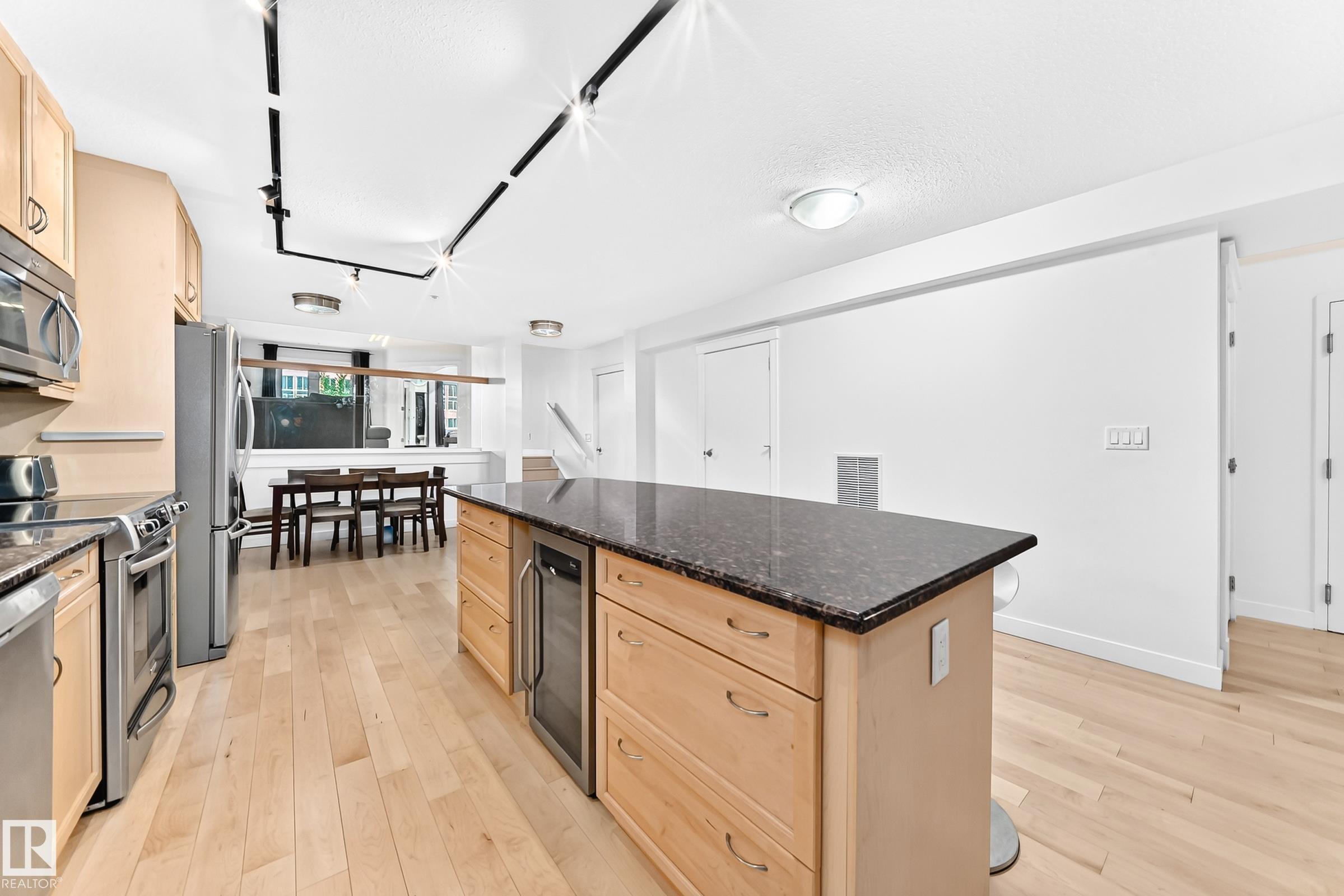 Photo 7 at 303 - 10154 103 Street NW, Downtown, Edmonton