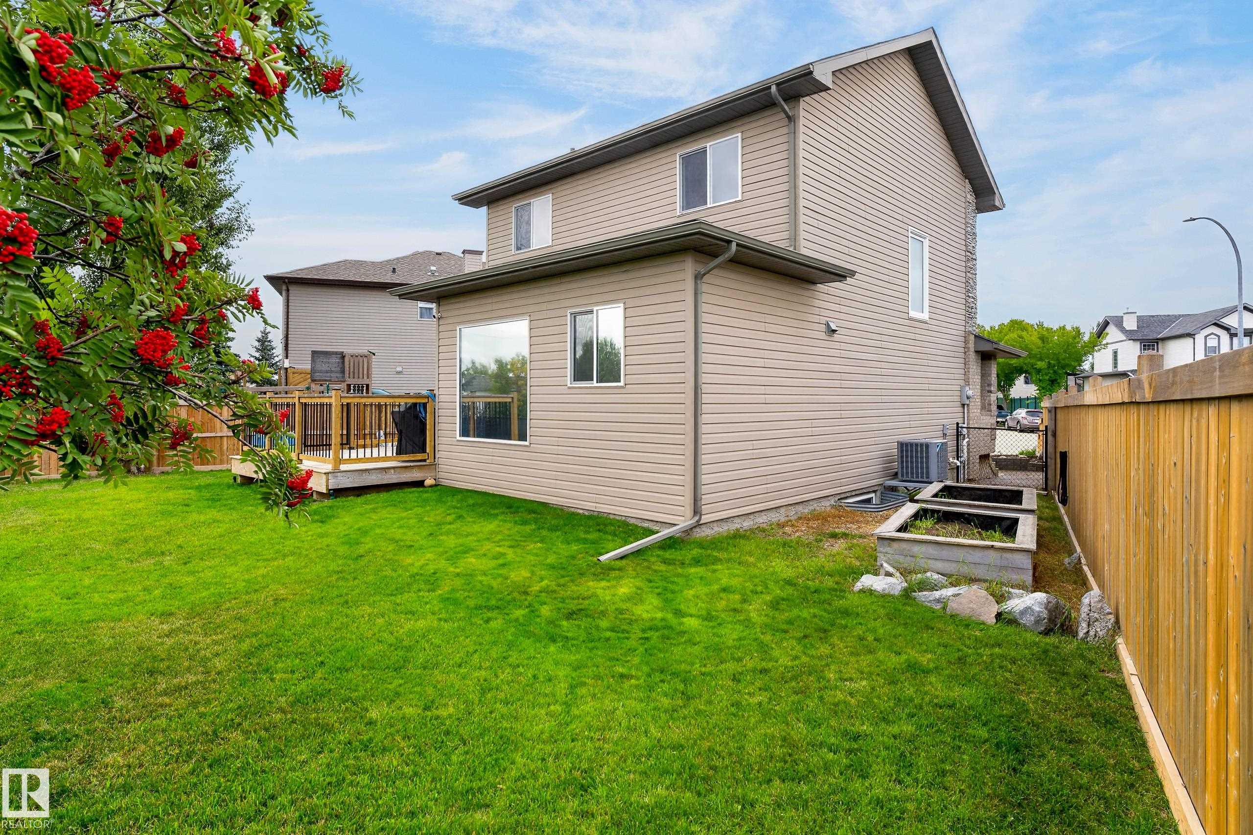 Listing photo thumbnail
