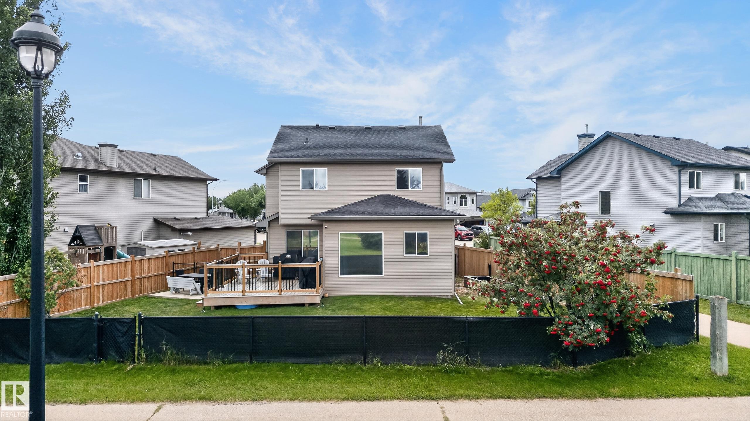 Listing photo thumbnail