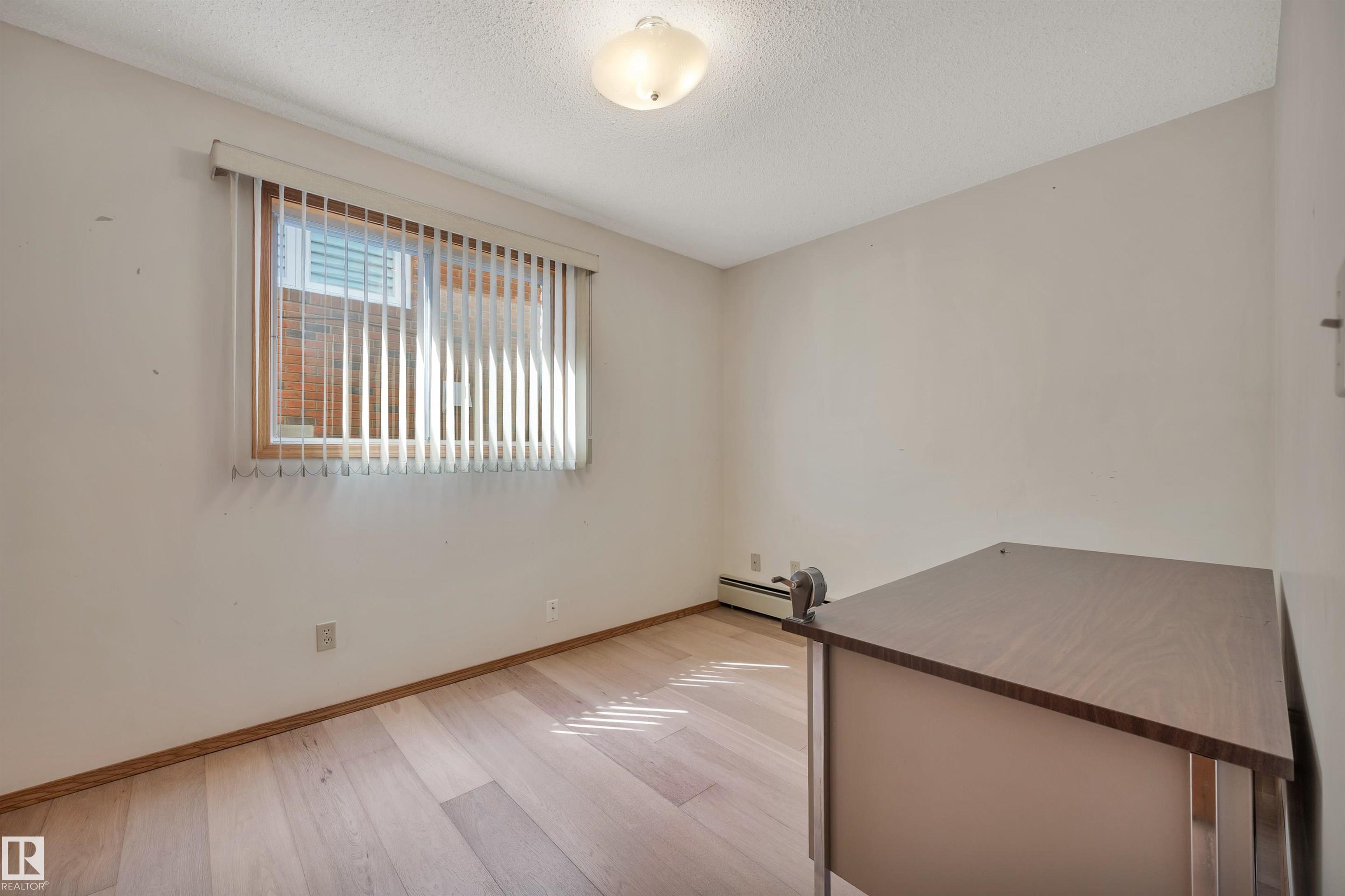 Photo 23 at 10155 74 Street NW, Terrace Heights, Edmonton