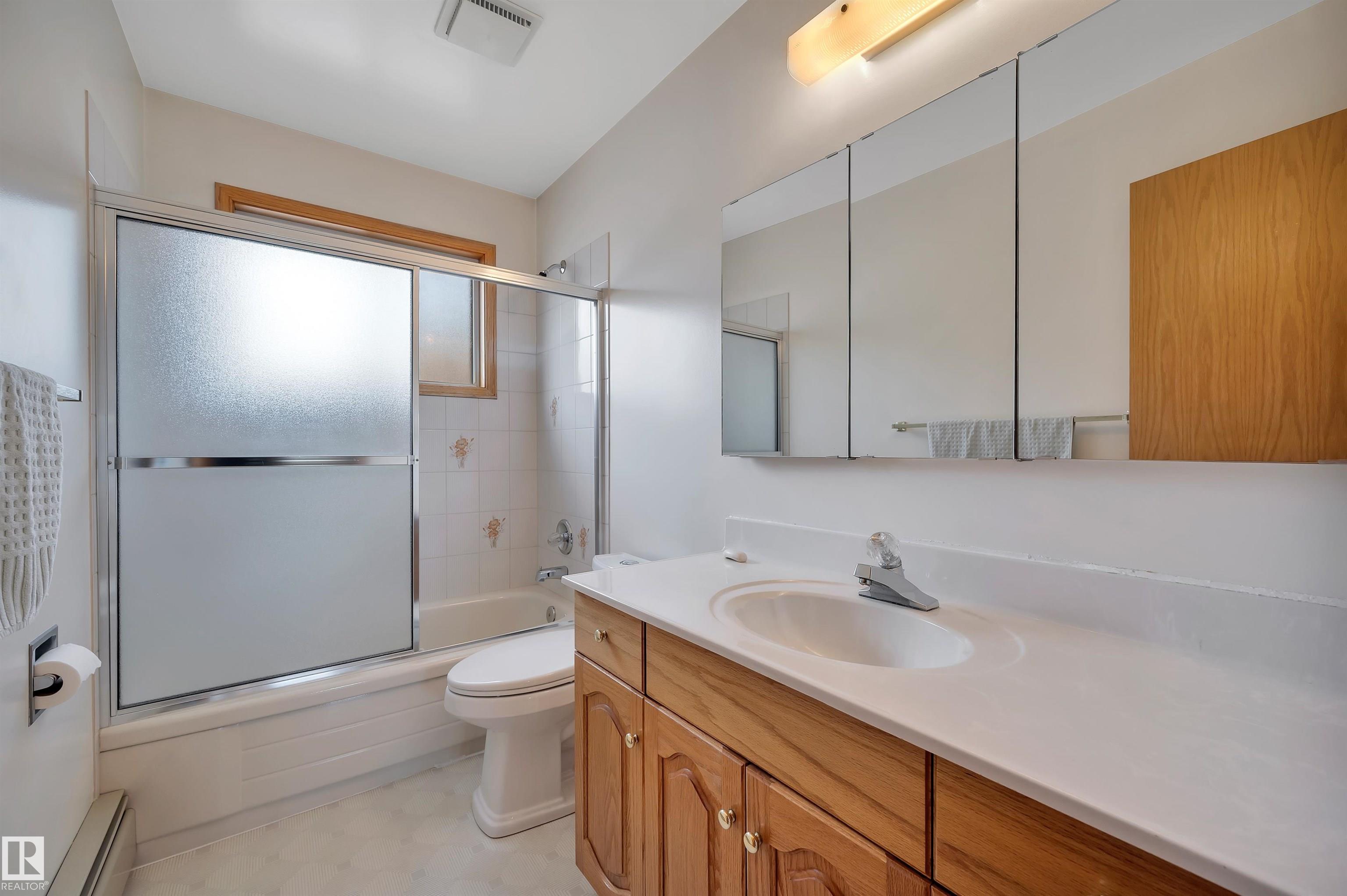 Photo 35 at 10155 74 Street NW, Terrace Heights, Edmonton