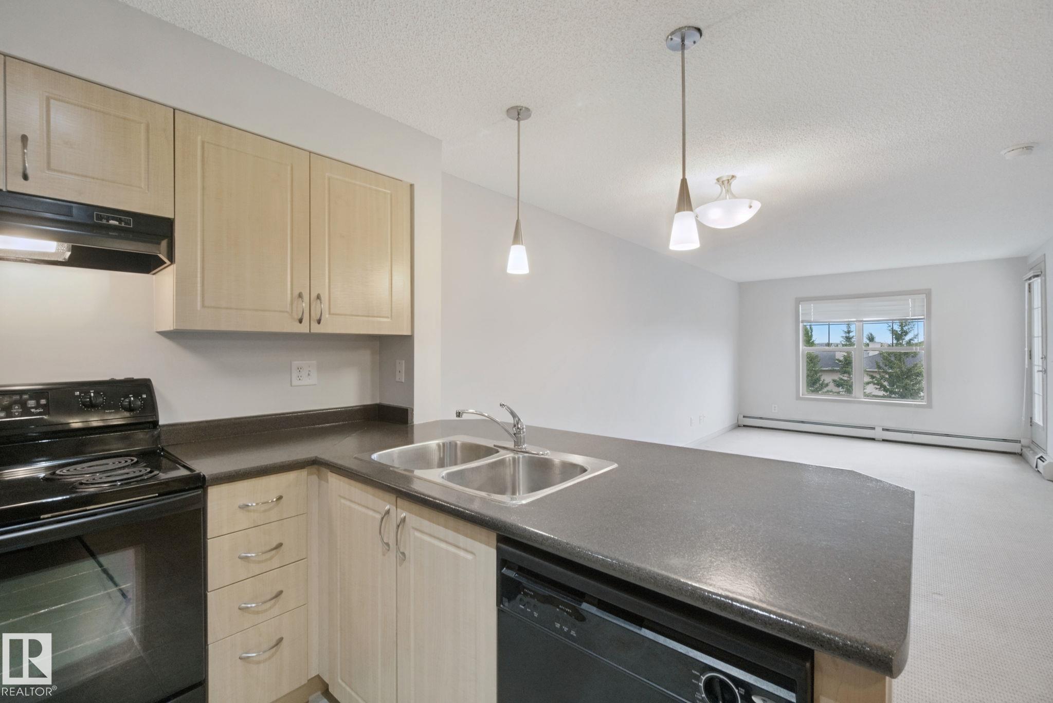 Photo 14 at 406 - 11449 Ellerslie Road SW, Rutherford, Edmonton