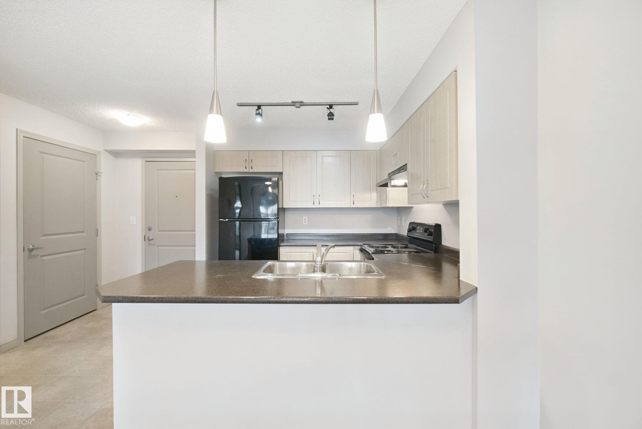 Photo 23 at 406 - 11449 Ellerslie Road SW, Rutherford, Edmonton
