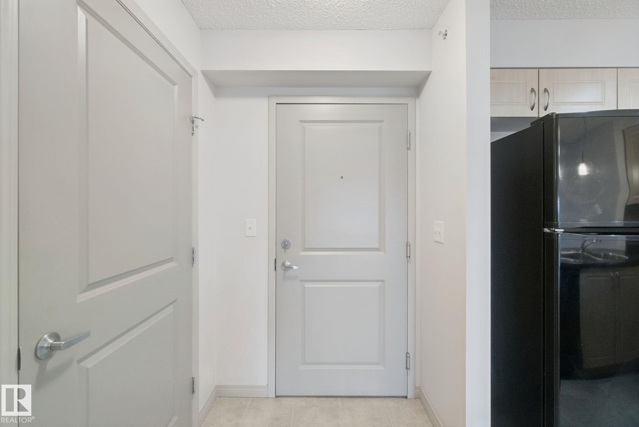 Photo 10 at 406 - 11449 Ellerslie Road SW, Rutherford, Edmonton
