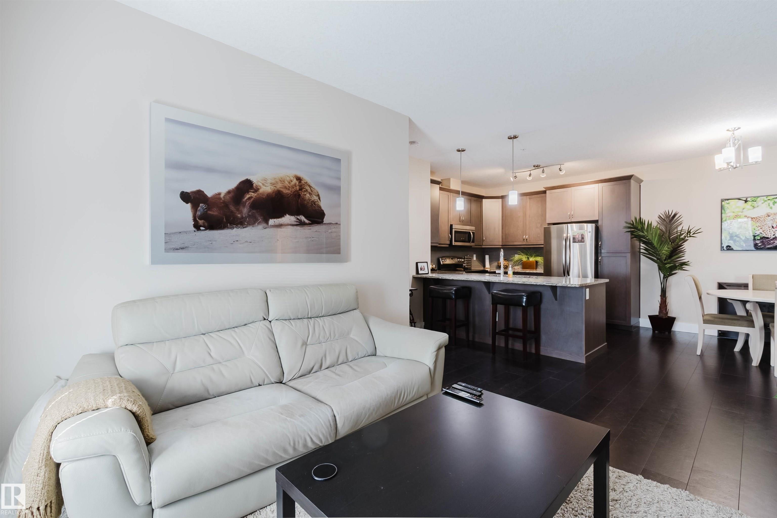 Photo 11 at 142 - 6079 Maynard Way NW, MacTaggart, Edmonton