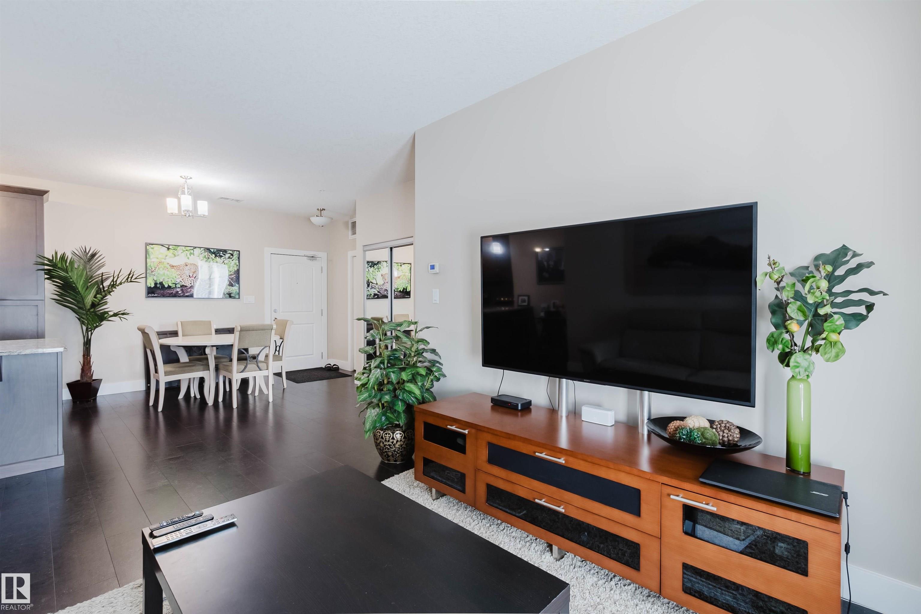 Photo 12 at 142 - 6079 Maynard Way NW, MacTaggart, Edmonton