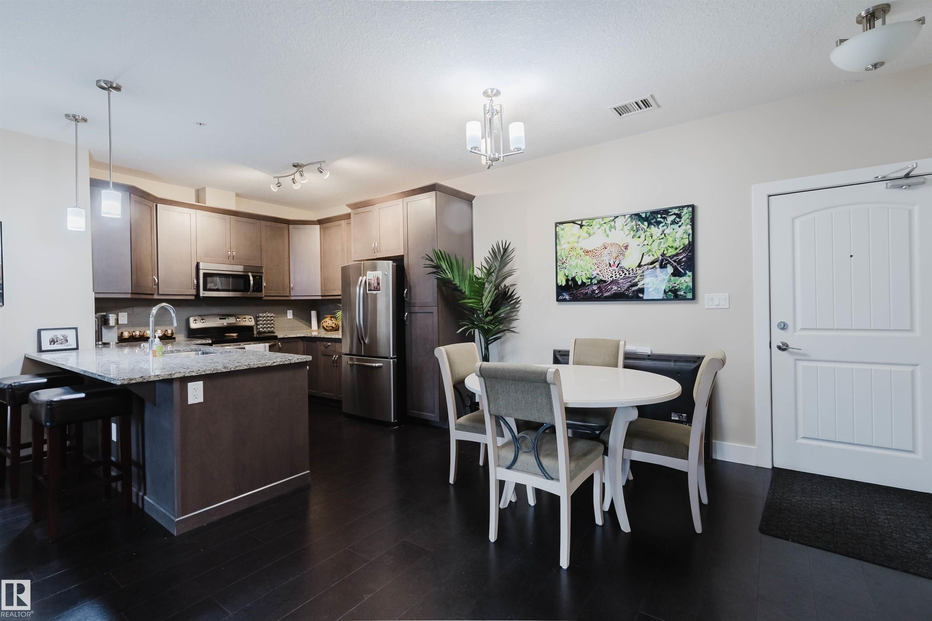 Photo 4 at 142 - 6079 Maynard Way NW, MacTaggart, Edmonton