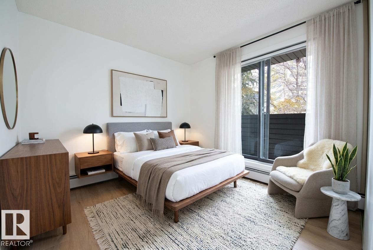 Photo 18 at 1 - 10032 113 Street NW, Wîhkwêntôwin, Edmonton