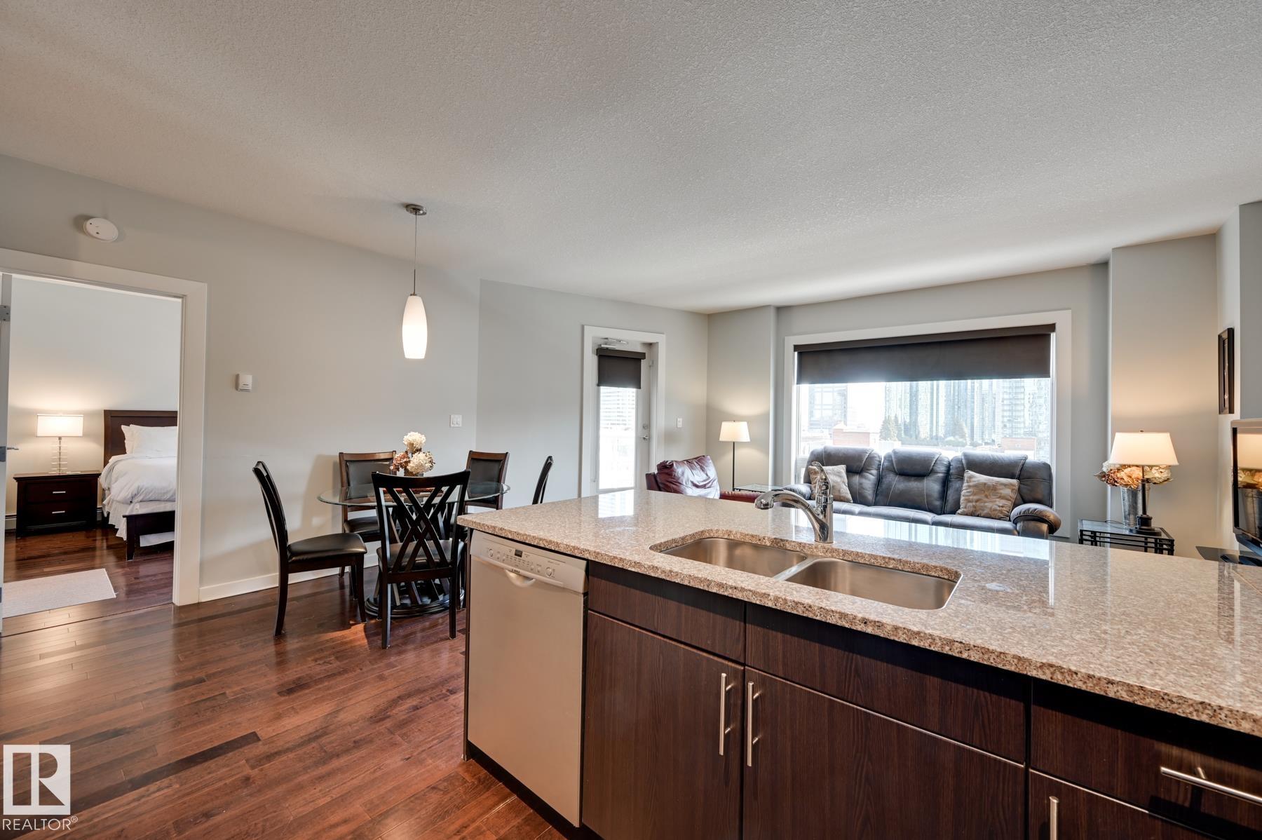 Photo 7 at 802 - 10152 104 Street NW, Downtown, Edmonton
