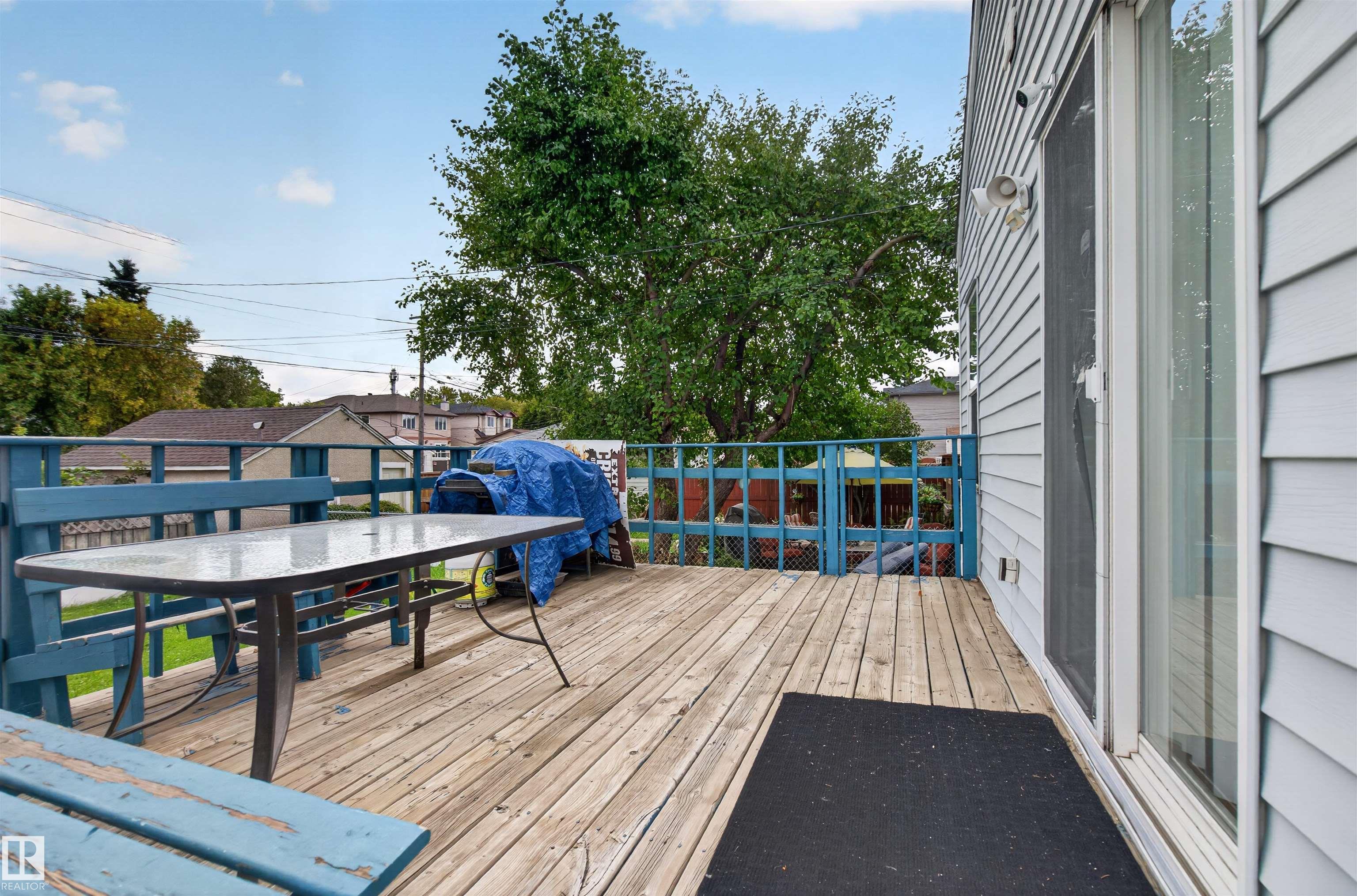 Photo 32 at 11549 82 Street NW, Parkdale, Edmonton