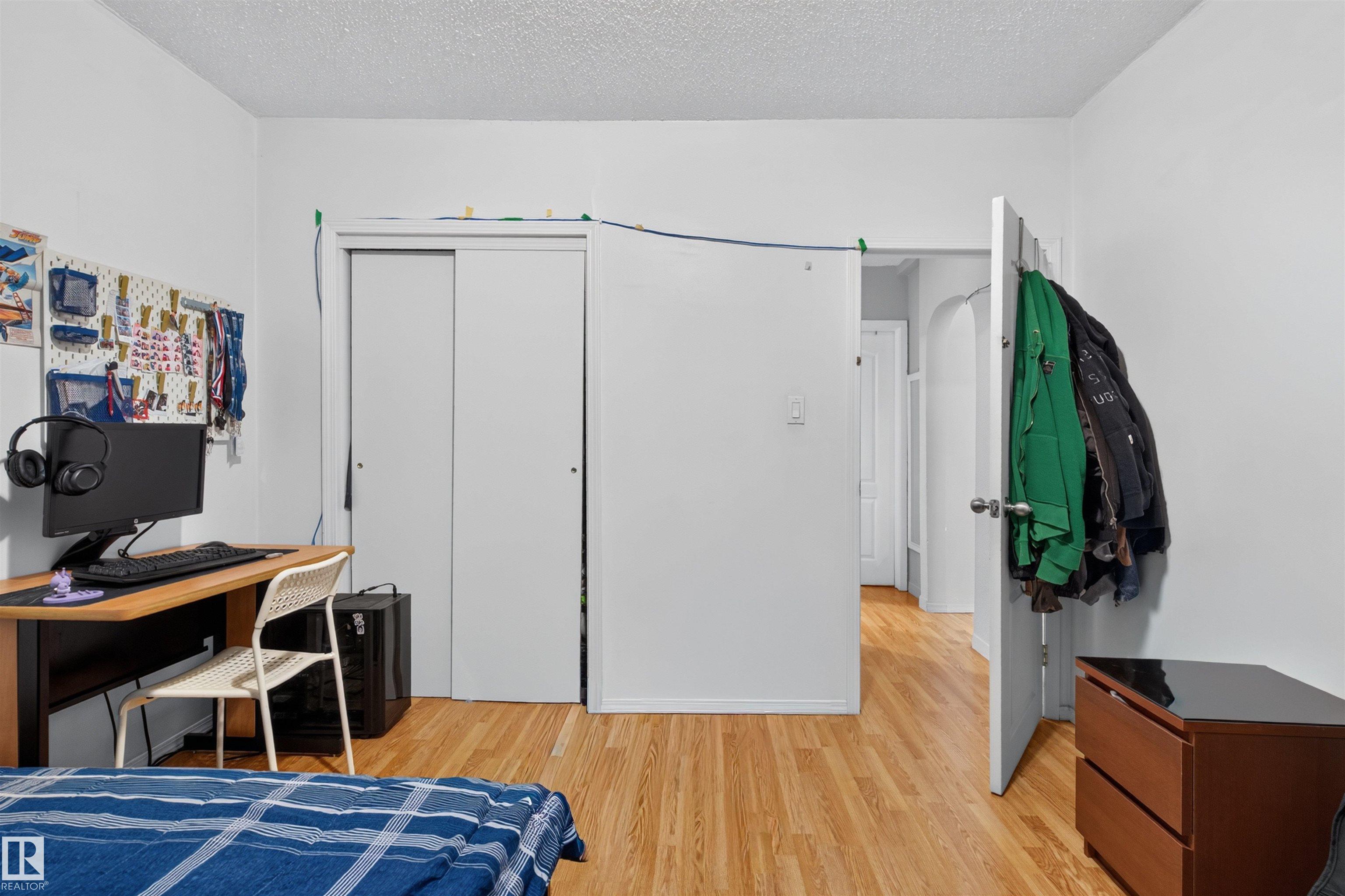 Photo 7 at 11549 82 Street NW, Parkdale, Edmonton