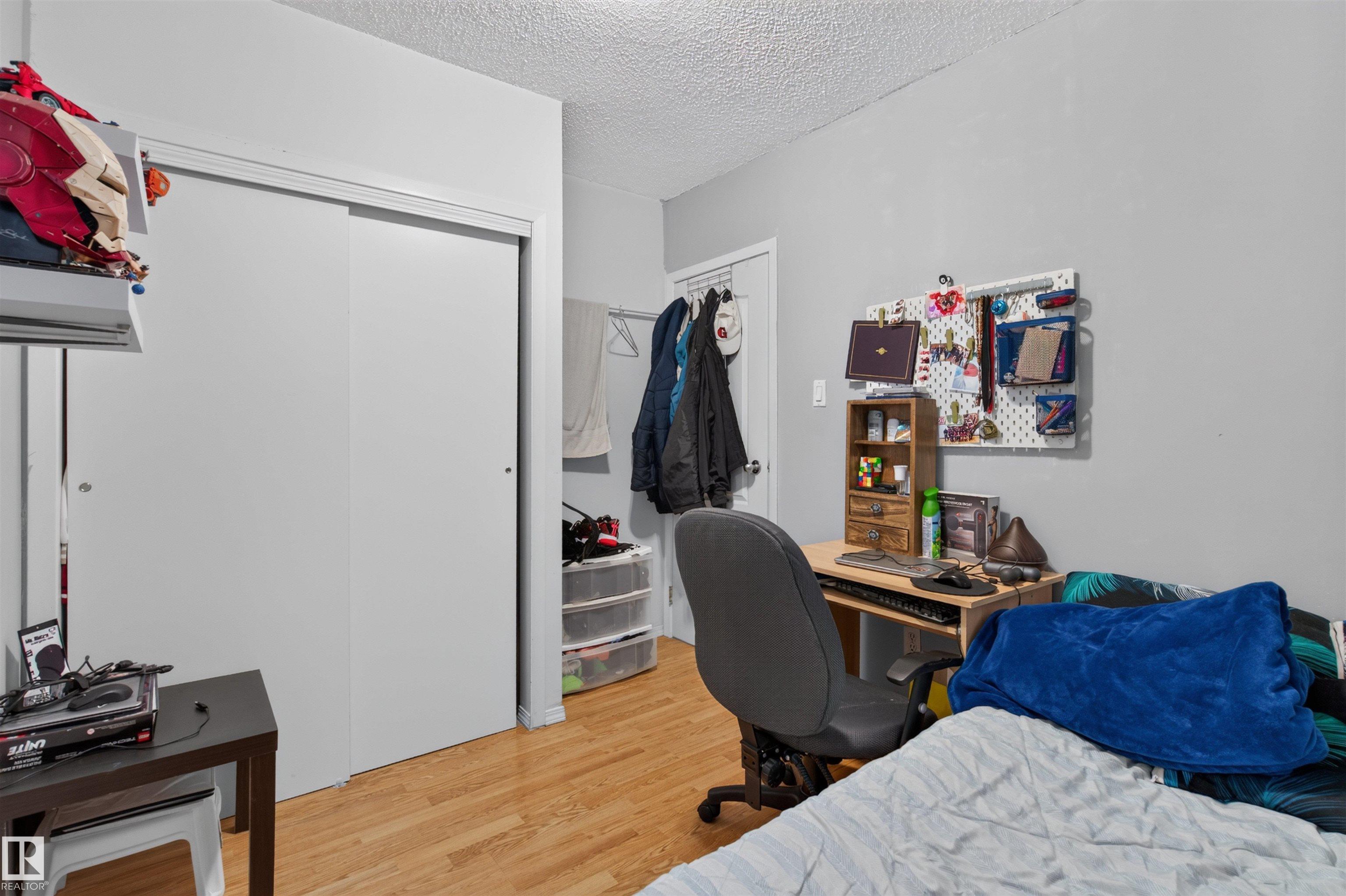 Photo 10 at 11549 82 Street NW, Parkdale, Edmonton