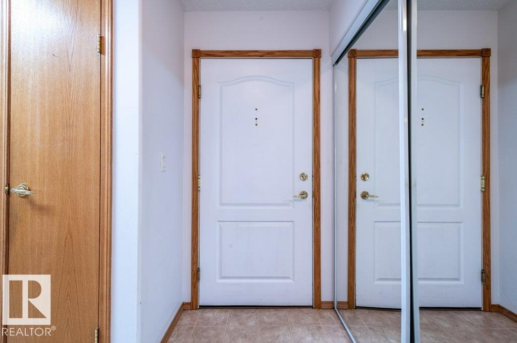Photo 9 at 203 - 8912 156 Street NW, Meadowlark Park, Edmonton