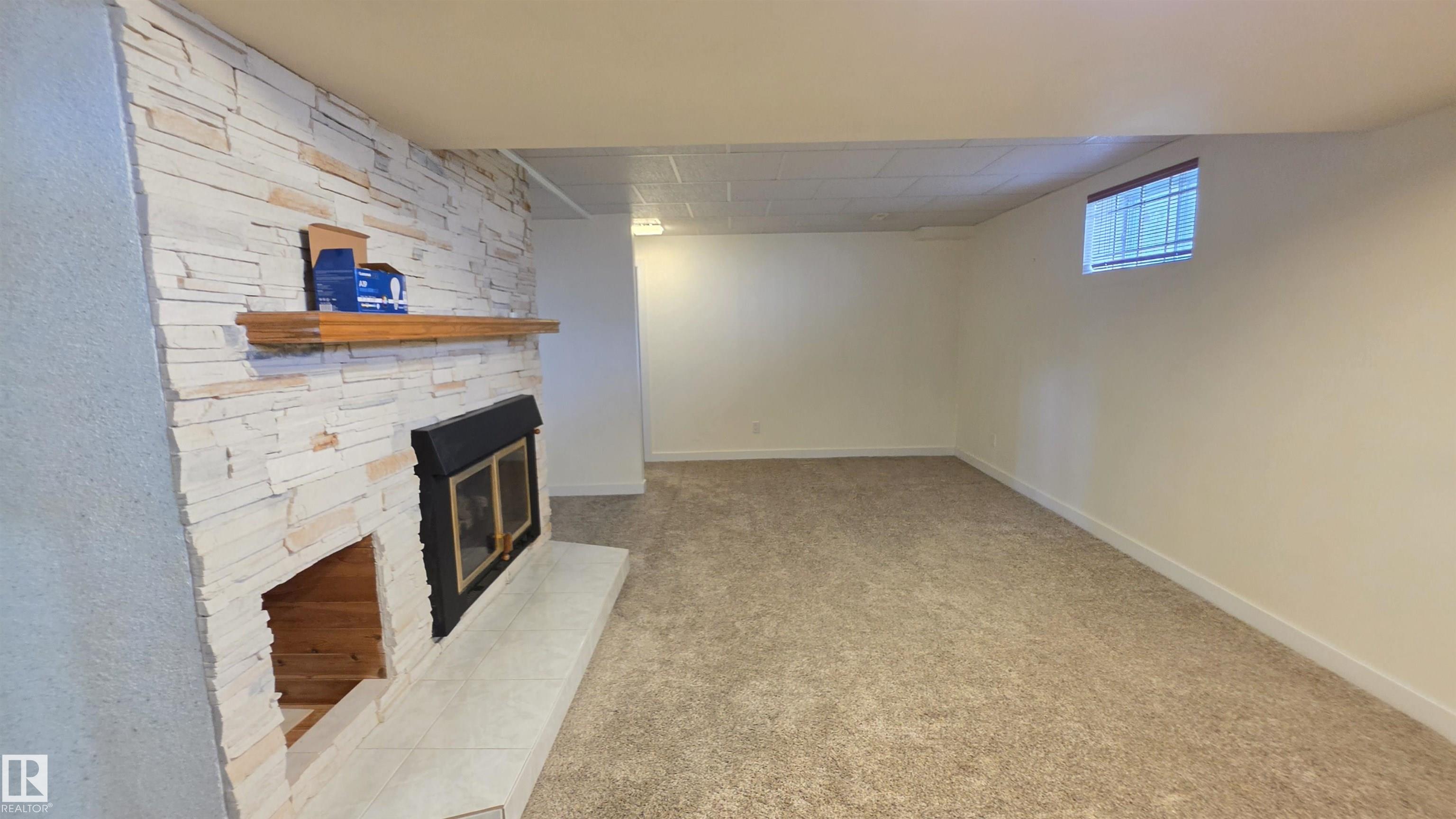 Photo 18 at 9426 150 Street NW, Sherwood, Edmonton