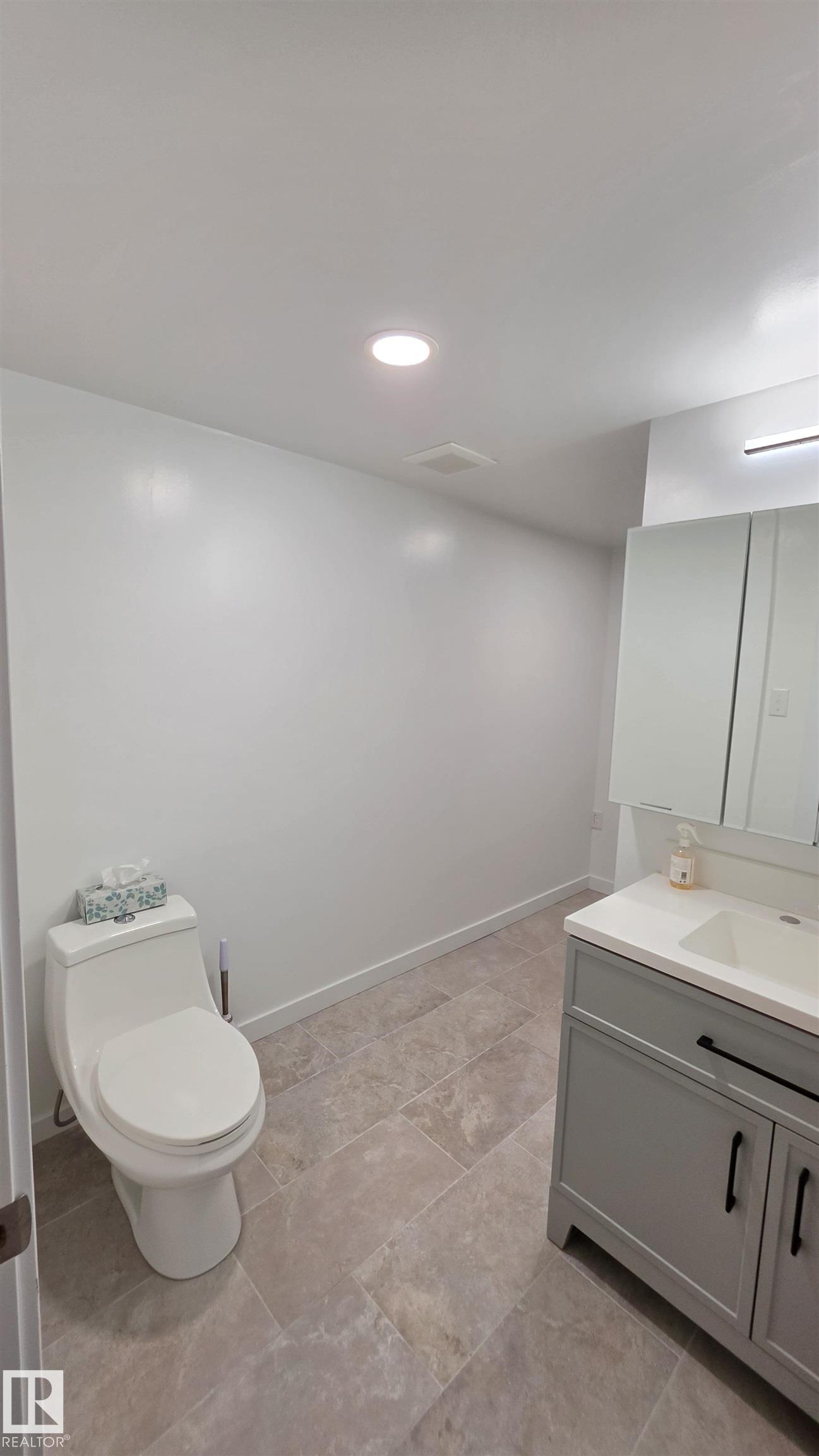 Photo 19 at 9426 150 Street NW, Sherwood, Edmonton