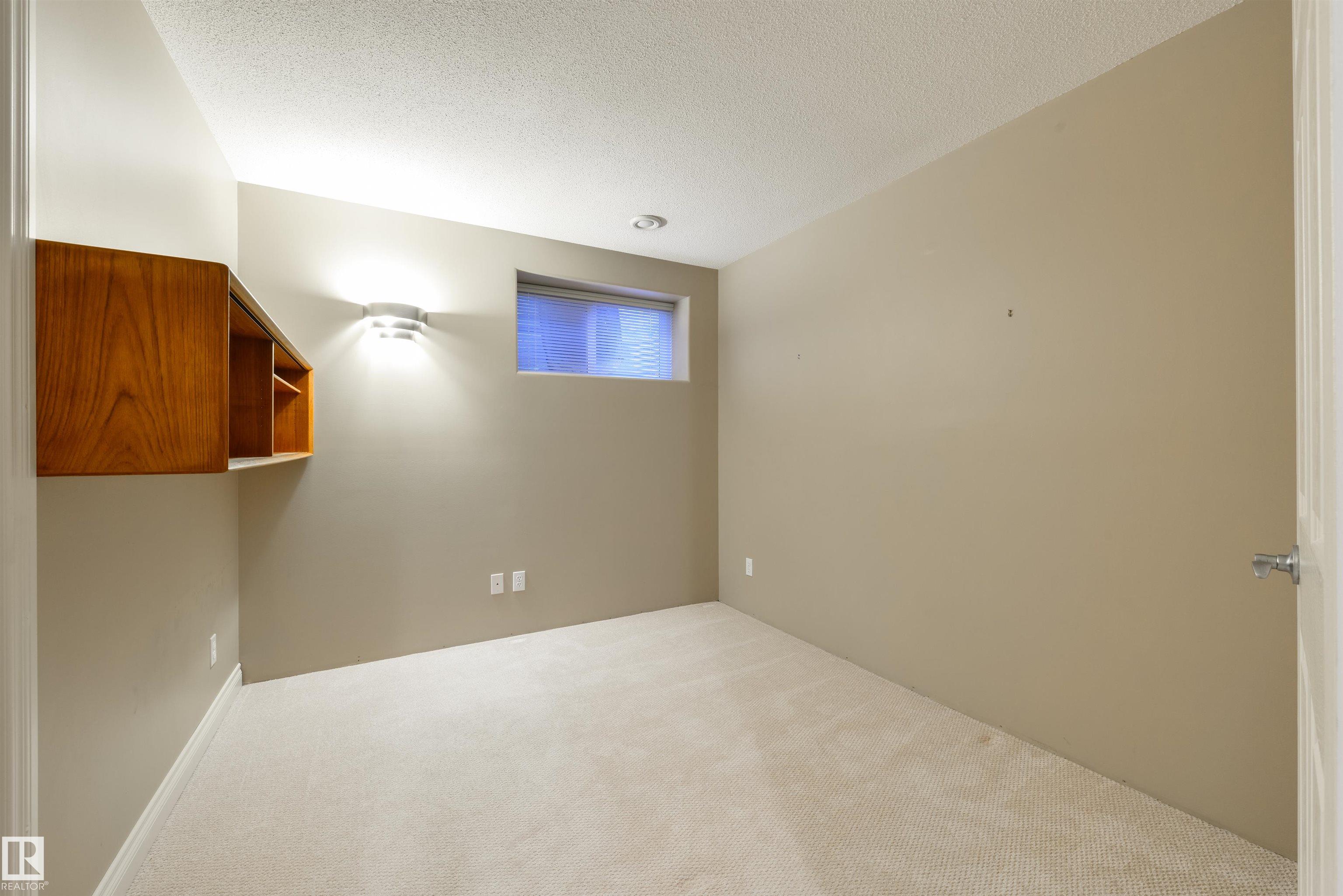 Photo 28 at 16 Longview Close, Linkside, Spruce Grove