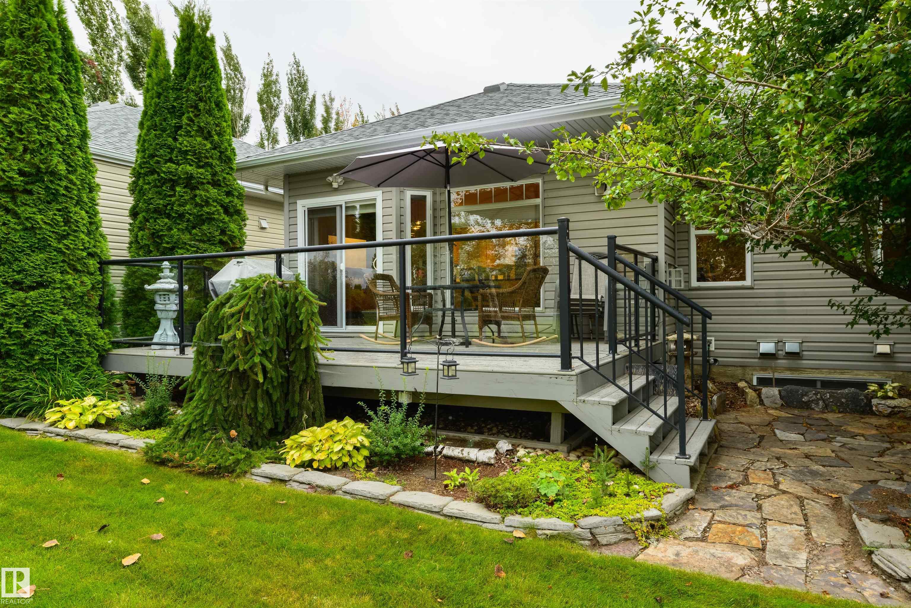 Photo 30 at 16 Longview Close, Linkside, Spruce Grove