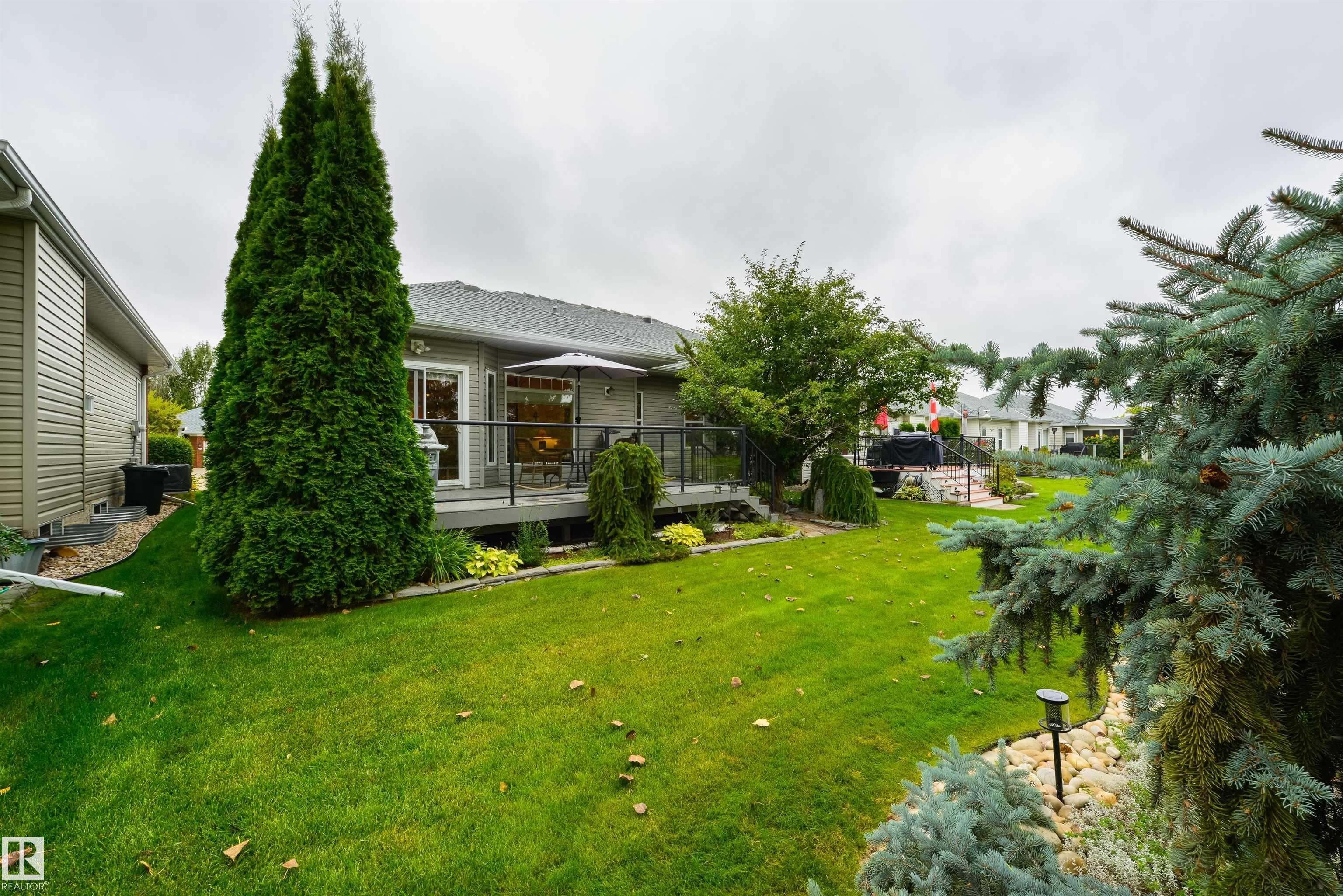 Photo 31 at 16 Longview Close, Linkside, Spruce Grove