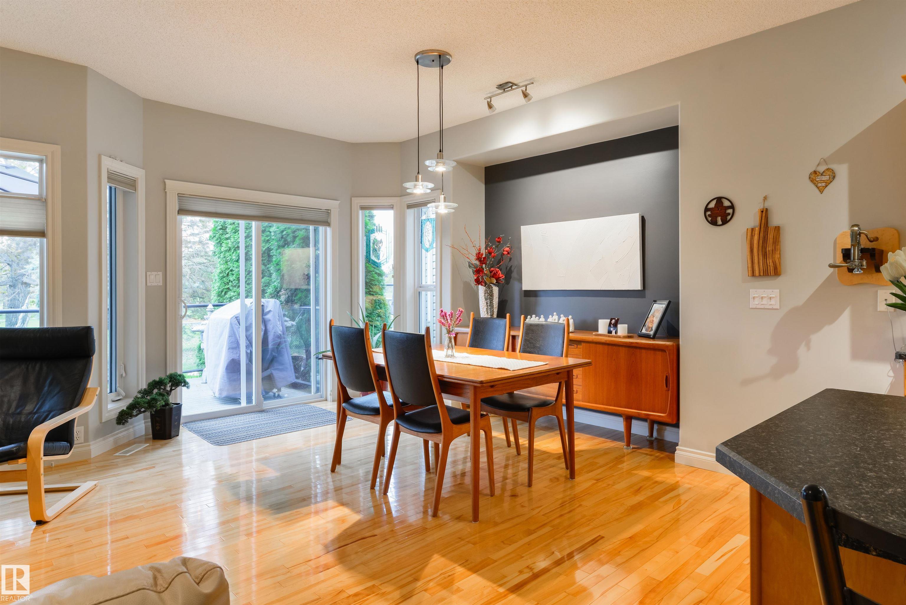 Photo 6 at 16 Longview Close, Linkside, Spruce Grove