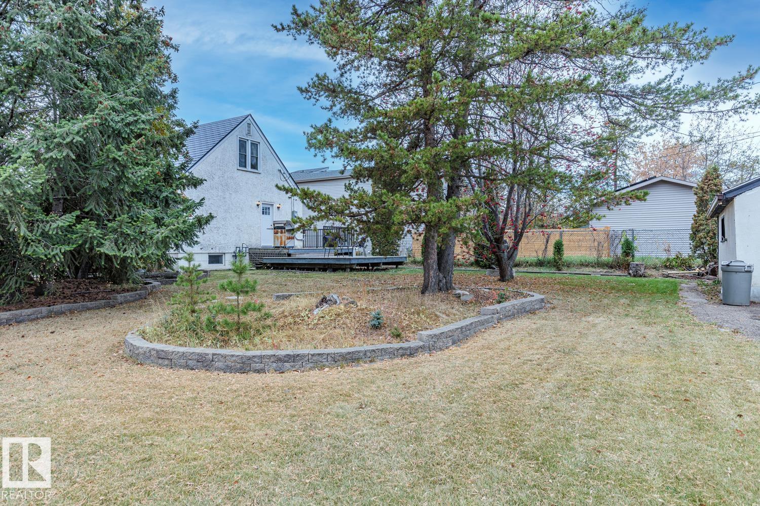 Photo 7 at 11704 110a Avenue NW, Queen Mary Park, Edmonton