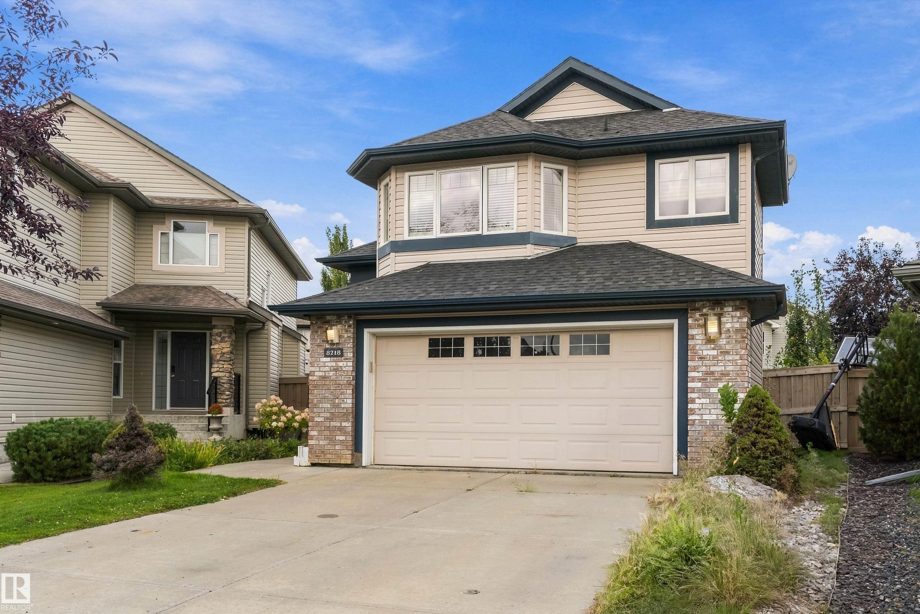 8218 Shaske Place NW, South Terwillegar, Edmonton 2