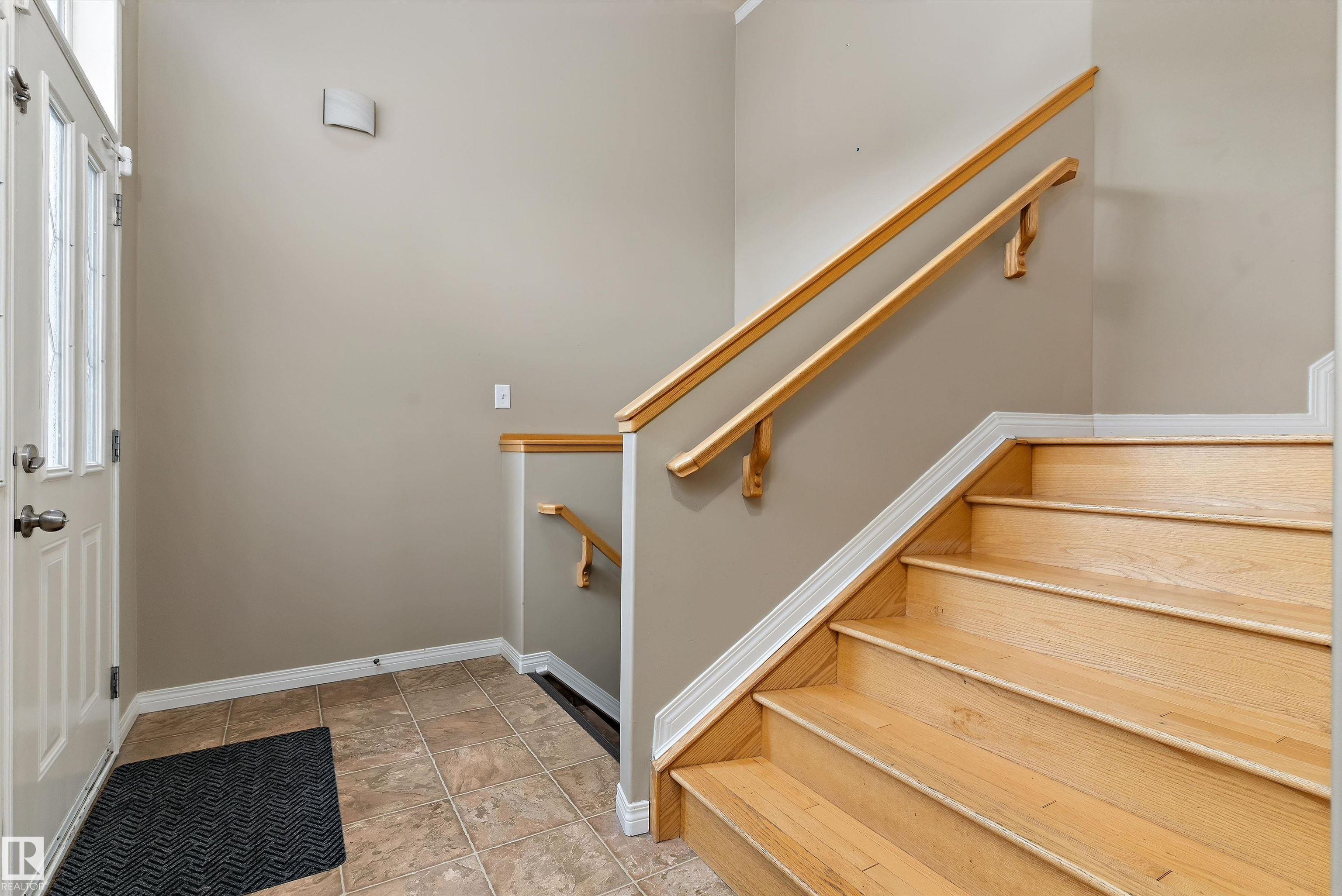 Photo 3 at 8218 Shaske Place NW, South Terwillegar, Edmonton