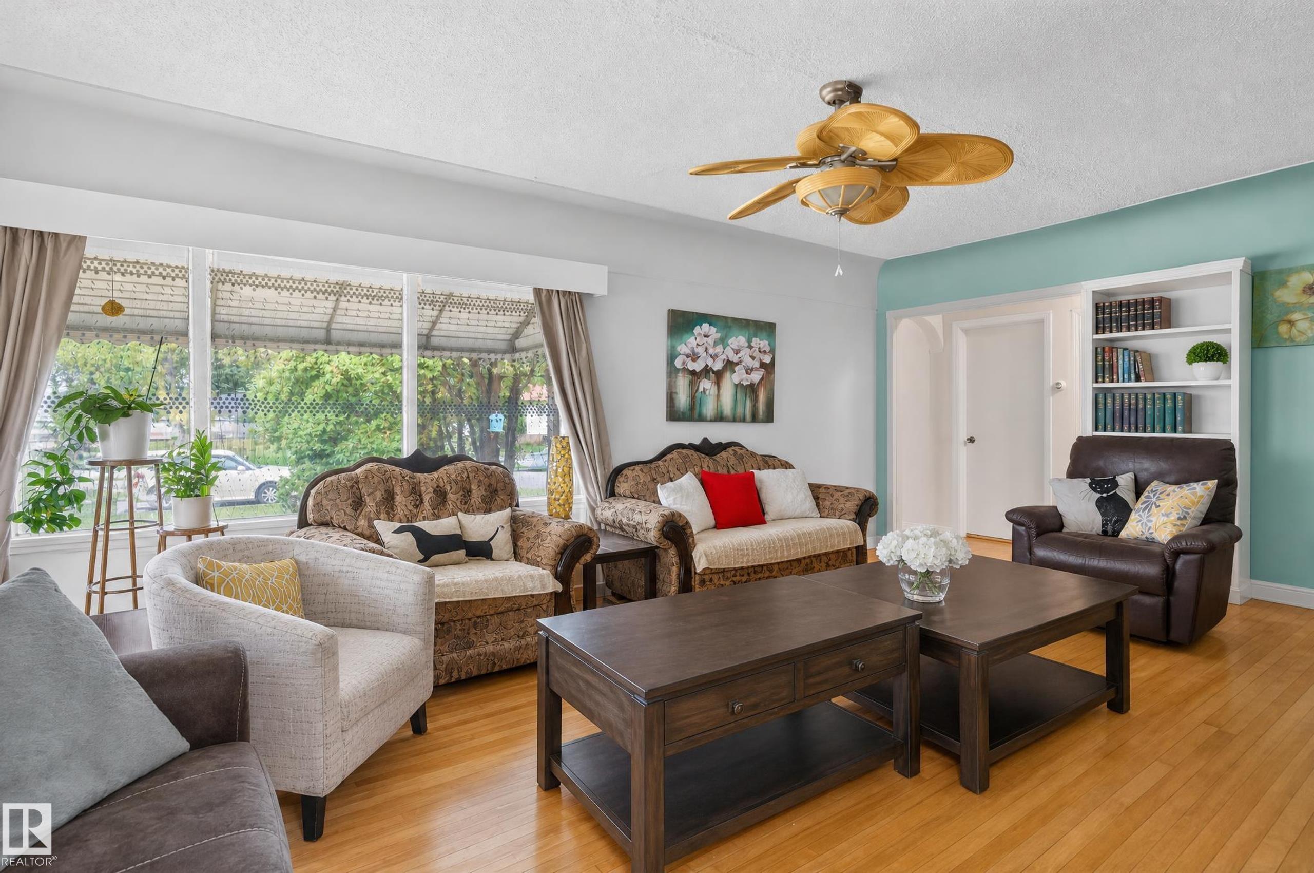 Photo 14 at 12309 80 Street NW, Elmwood Park, Edmonton