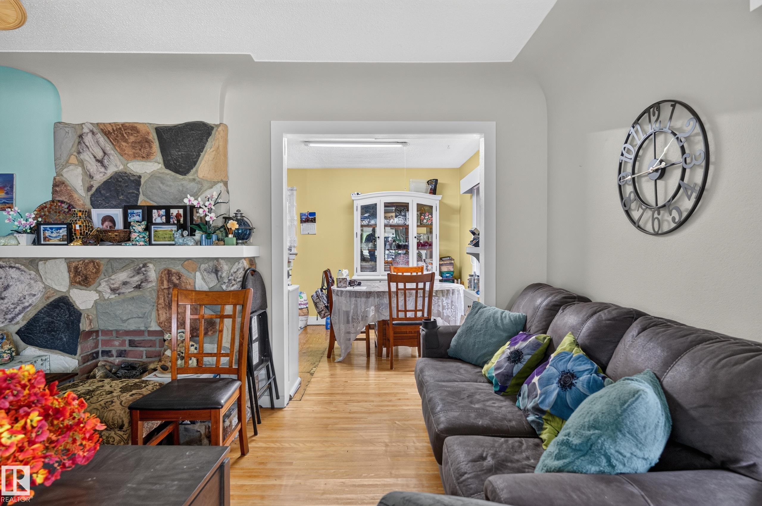 Photo 16 at 12309 80 Street NW, Elmwood Park, Edmonton