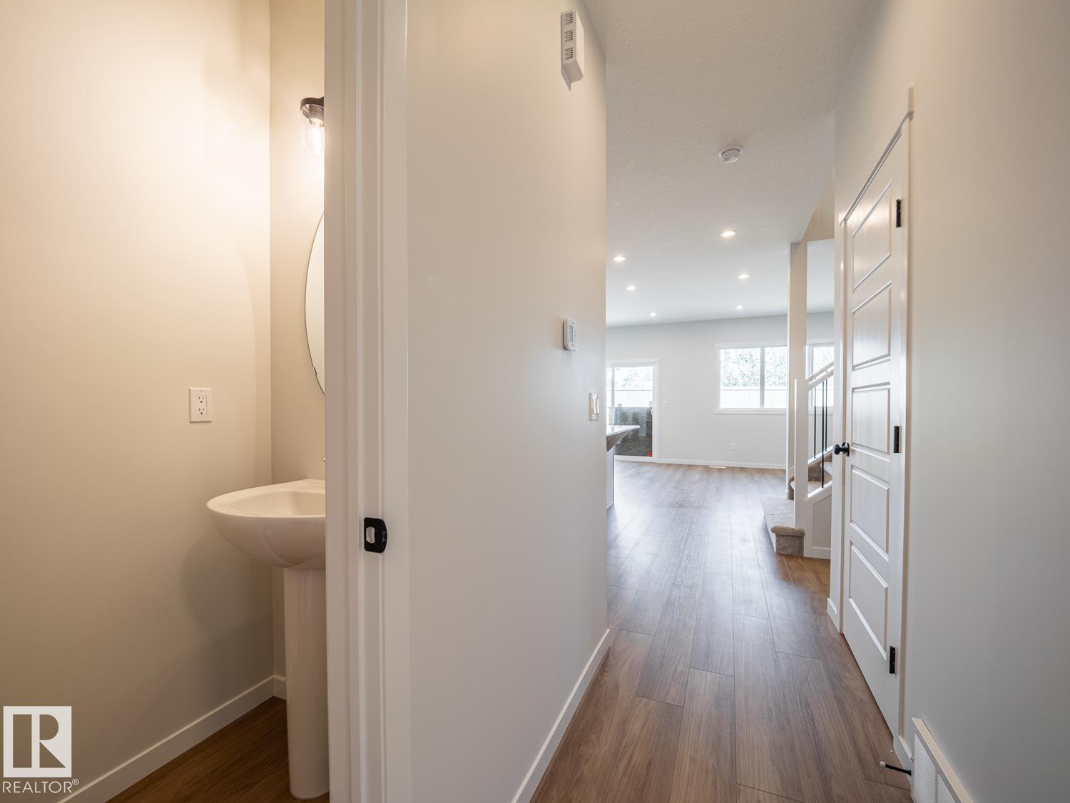 Photo 9 at 9328 230 Street NW, Rosenthal, Edmonton