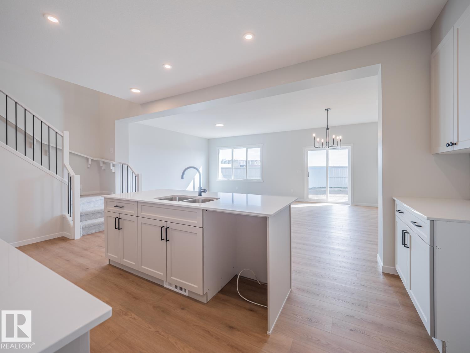 Photo 14 at 8921 223a Street NW, Rosenthal, Edmonton