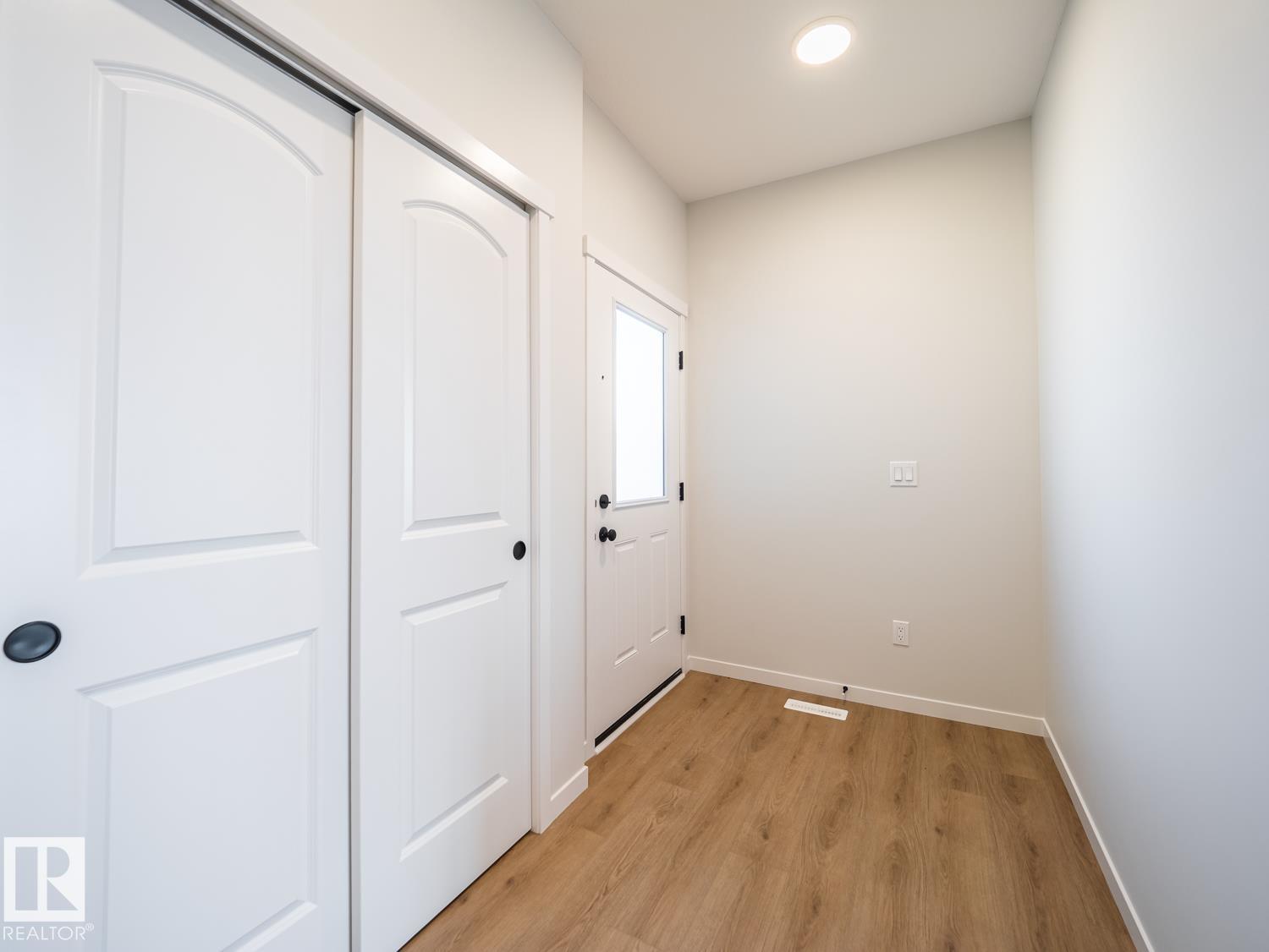 Photo 8 at 8921 223a Street NW, Rosenthal, Edmonton