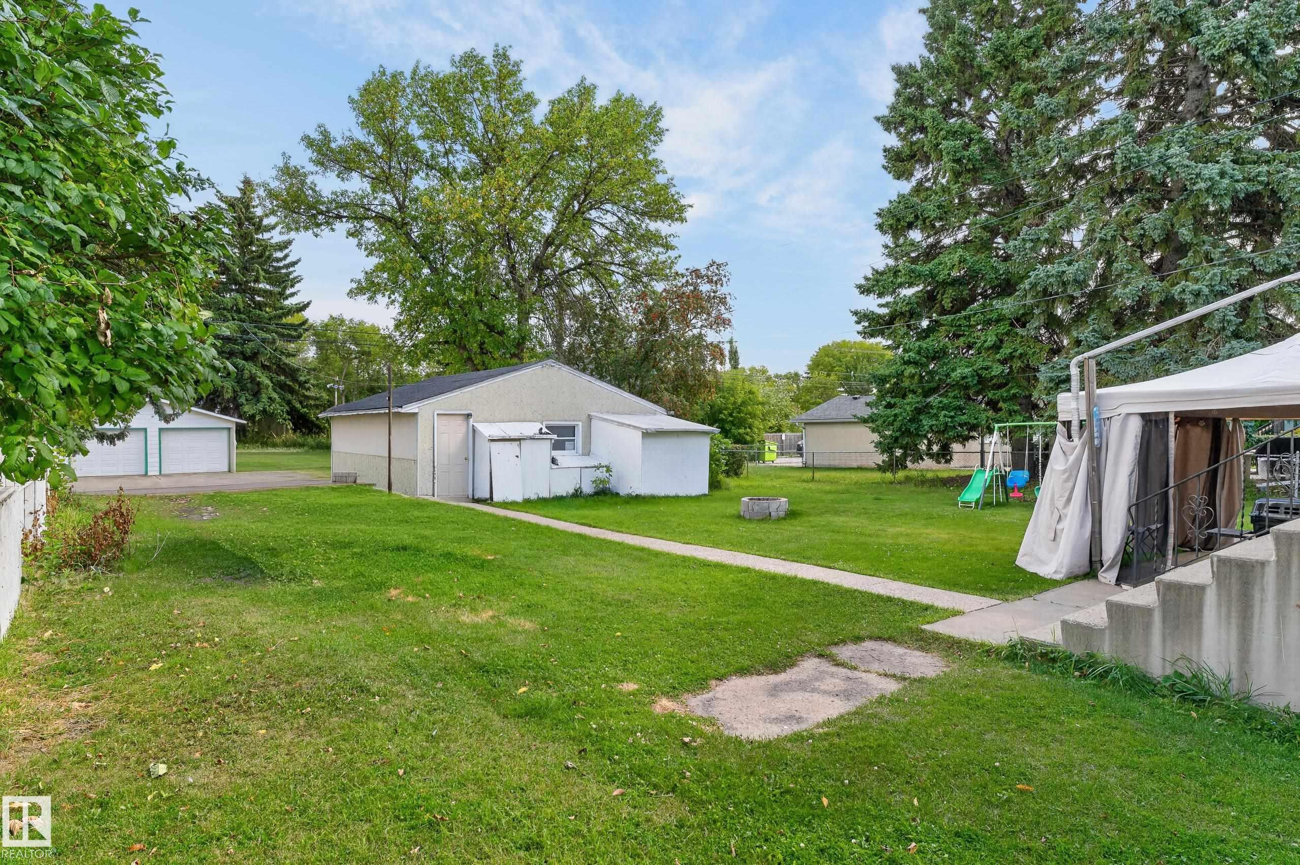 Photo 11 at 12345 79 Street NW, Elmwood Park, Edmonton