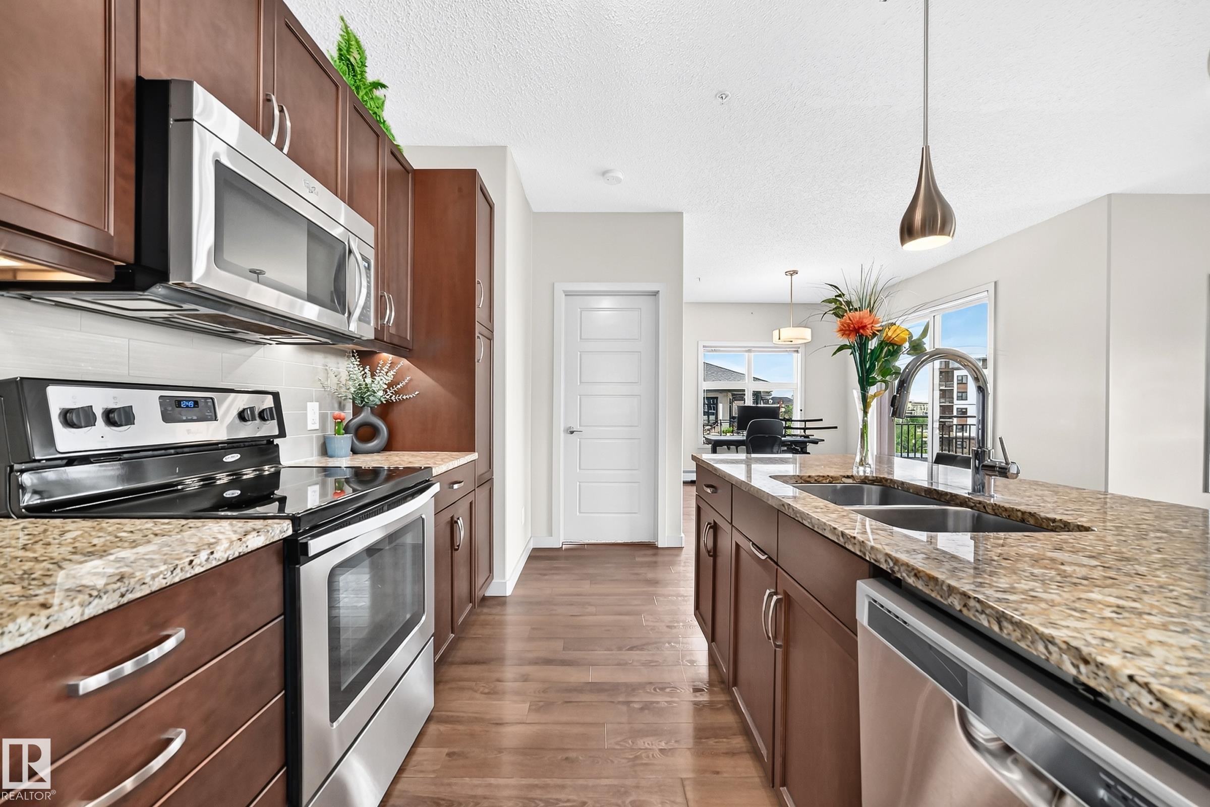 Photo 26 at 401 - 504 Griesbach Parade NW, Griesbach, Edmonton
