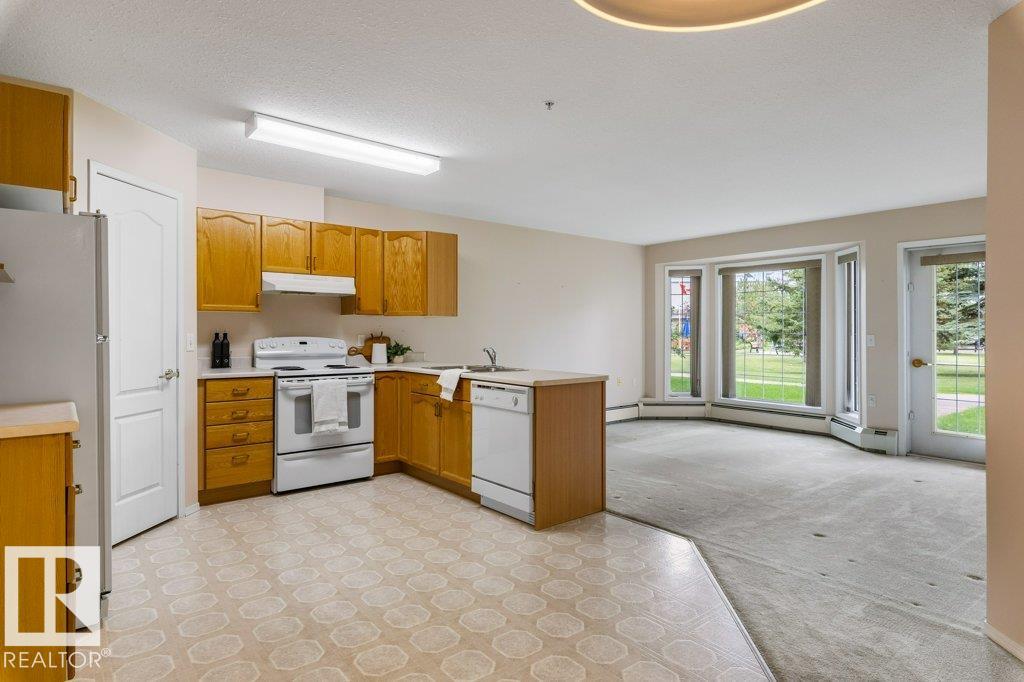 Photo 6 at 157 - 13441 127 Street NW, Kensington, Edmonton