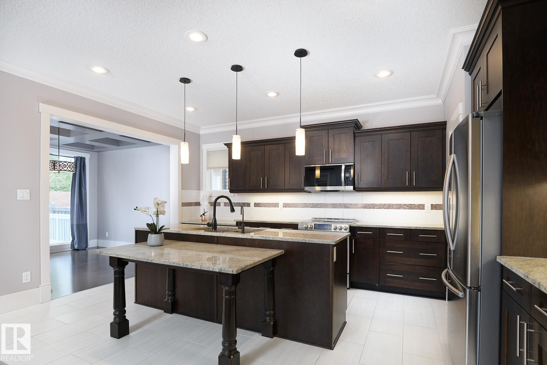 Photo 11 at 886 Armitage Wynd SW, Ambleside, Edmonton