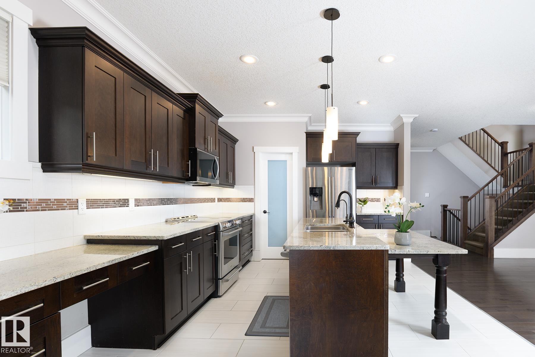 Photo 13 at 886 Armitage Wynd SW, Ambleside, Edmonton