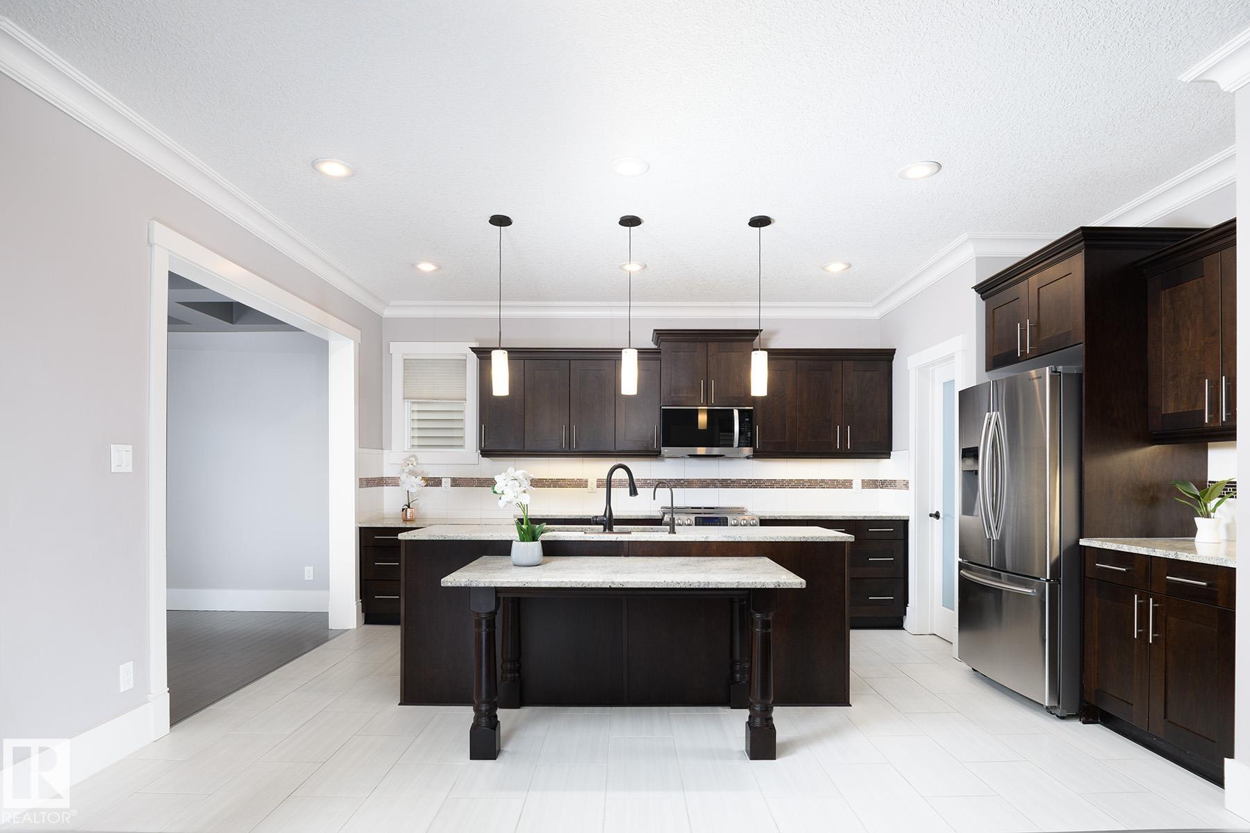 Photo 10 at 886 Armitage Wynd SW, Ambleside, Edmonton