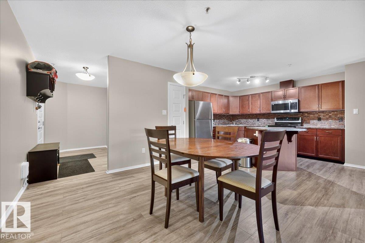 Photo 10 at 107 - 7909 71 Street NW, King Edward Park, Edmonton